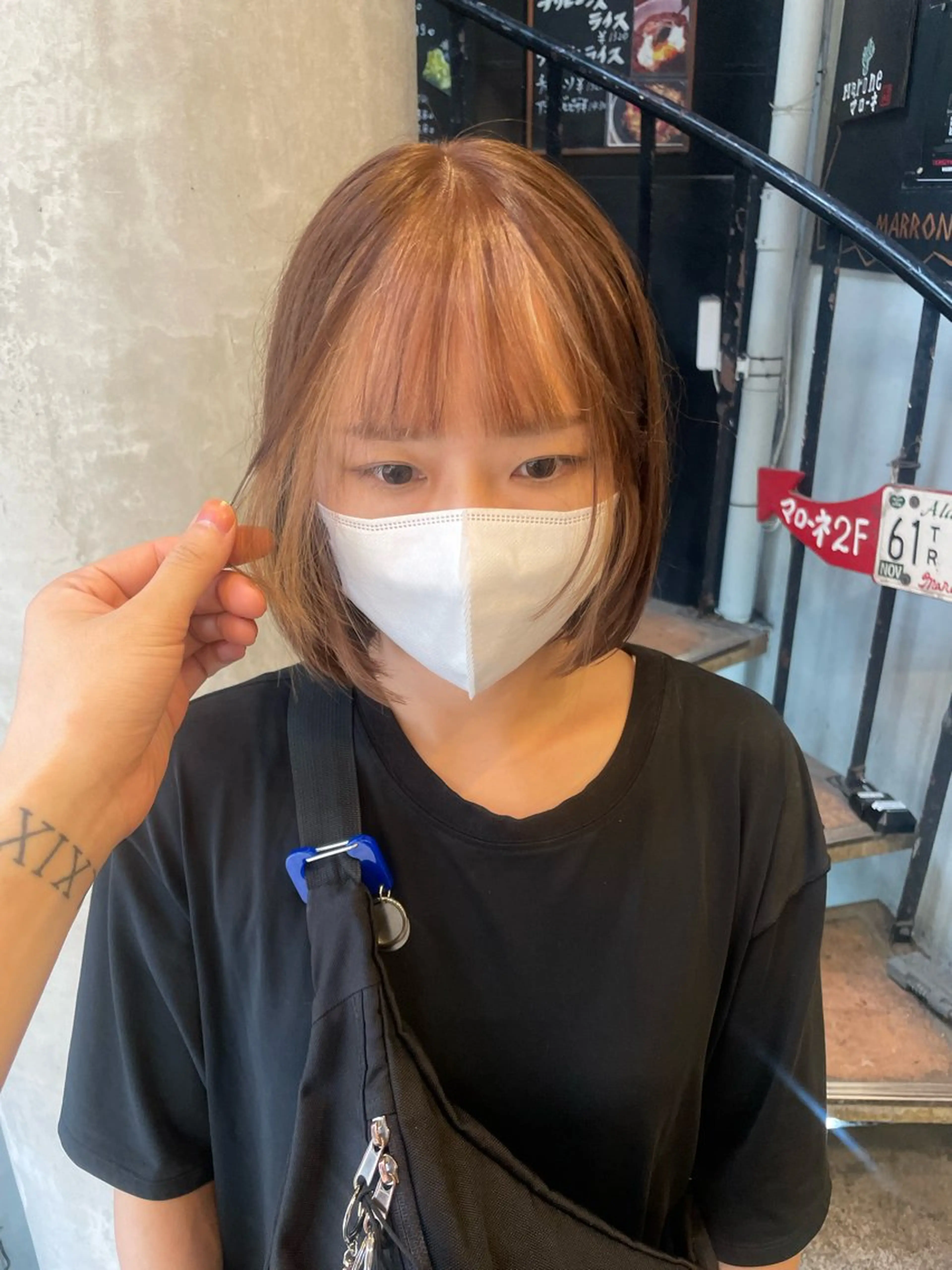 ショート ヘアカラー トリートメント ケアブリーチ/ エクステ/レイヤーのヘアスタイル