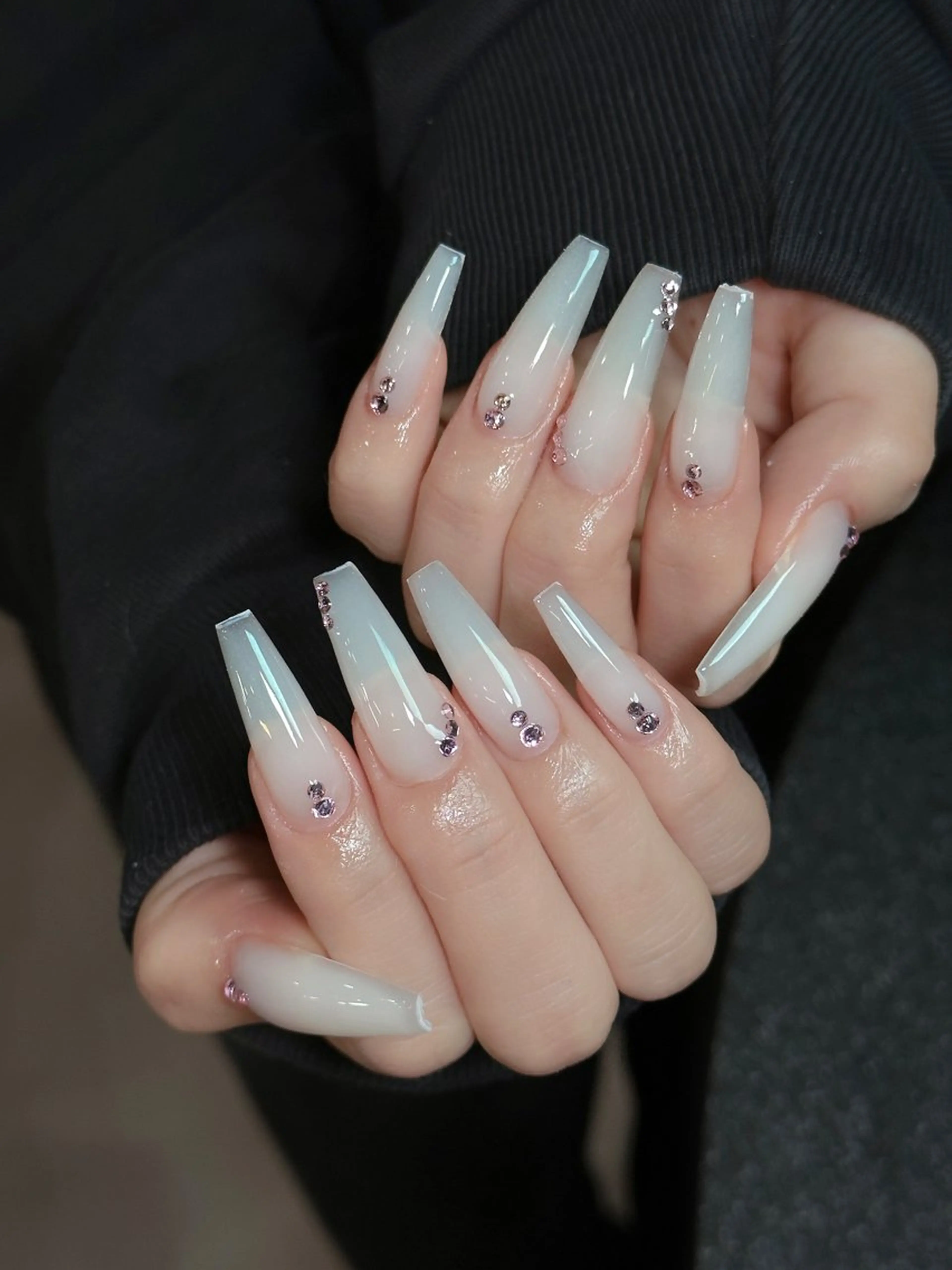 ネイル ハンドネイル Dark honey スカルプ専門原宿店のネイルデザイン