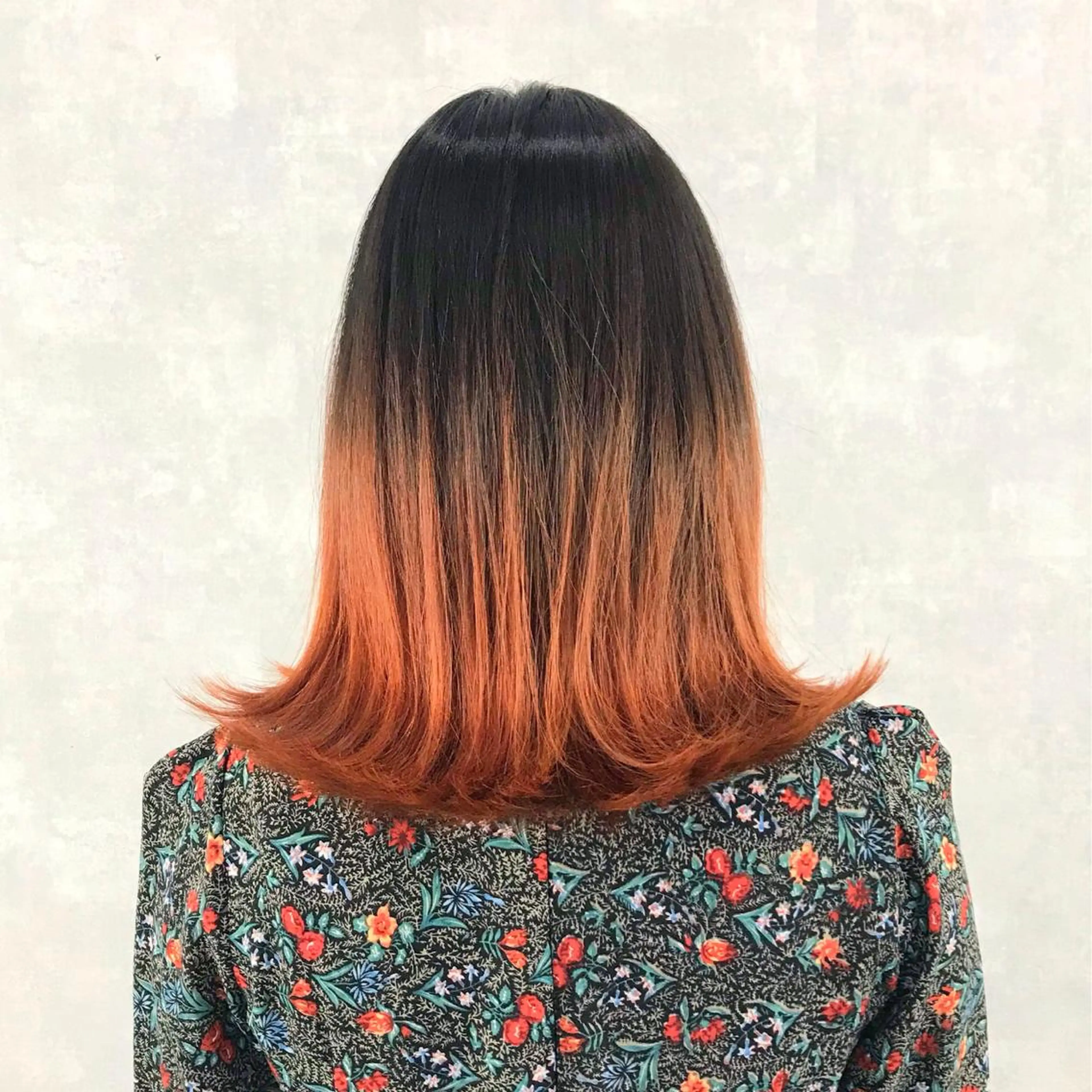 ミディアム カラー ブリーチ グラデーションカラー オレンジ タンバルモリ ヨシンモリ サロウィン所属・K-POP好き美容師 🇰🇷Kai.Yのヘアスタイル