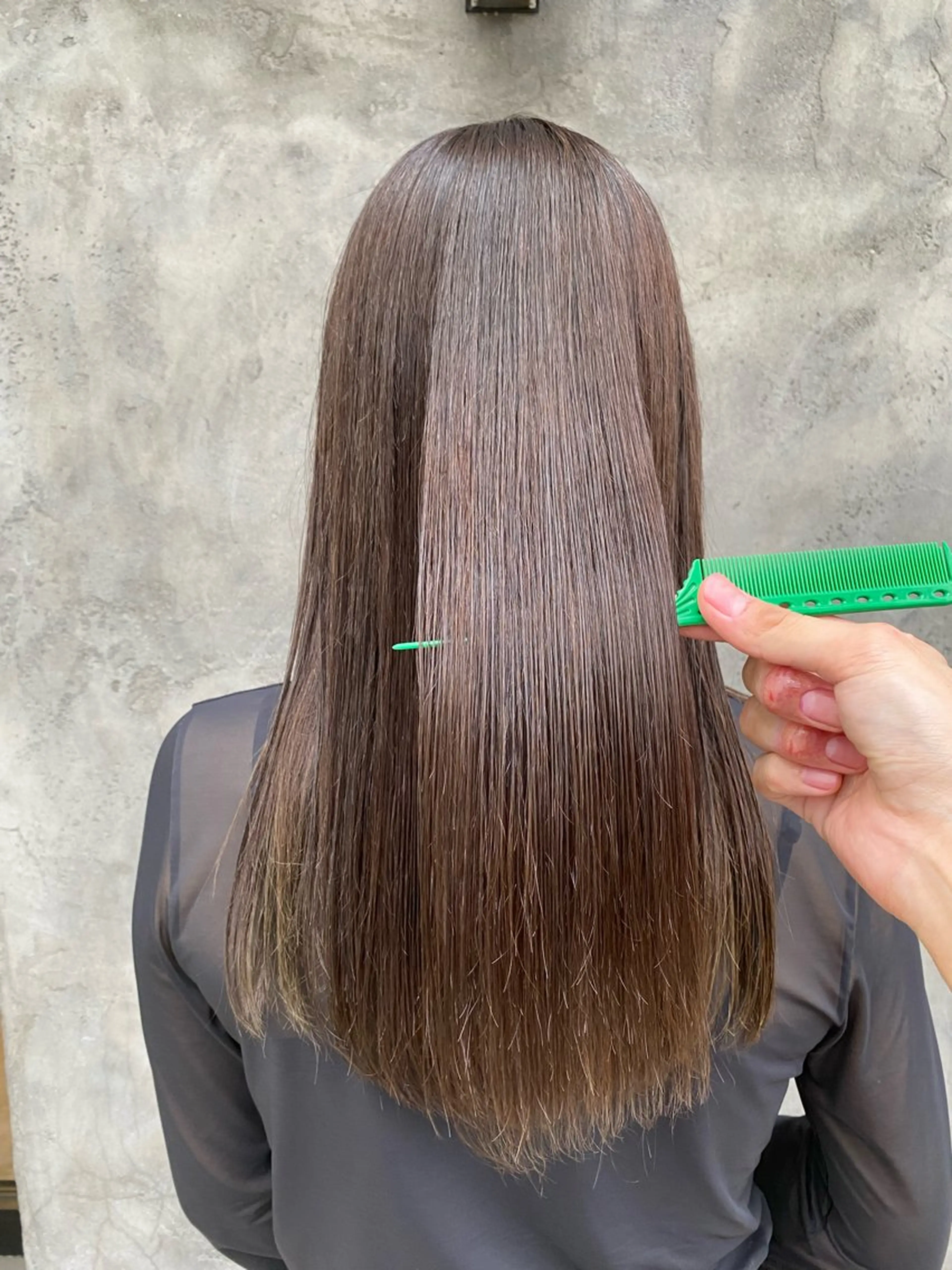 ロング 透明感カラー🌿 ｛door｝髙橋輝のヘアスタイル