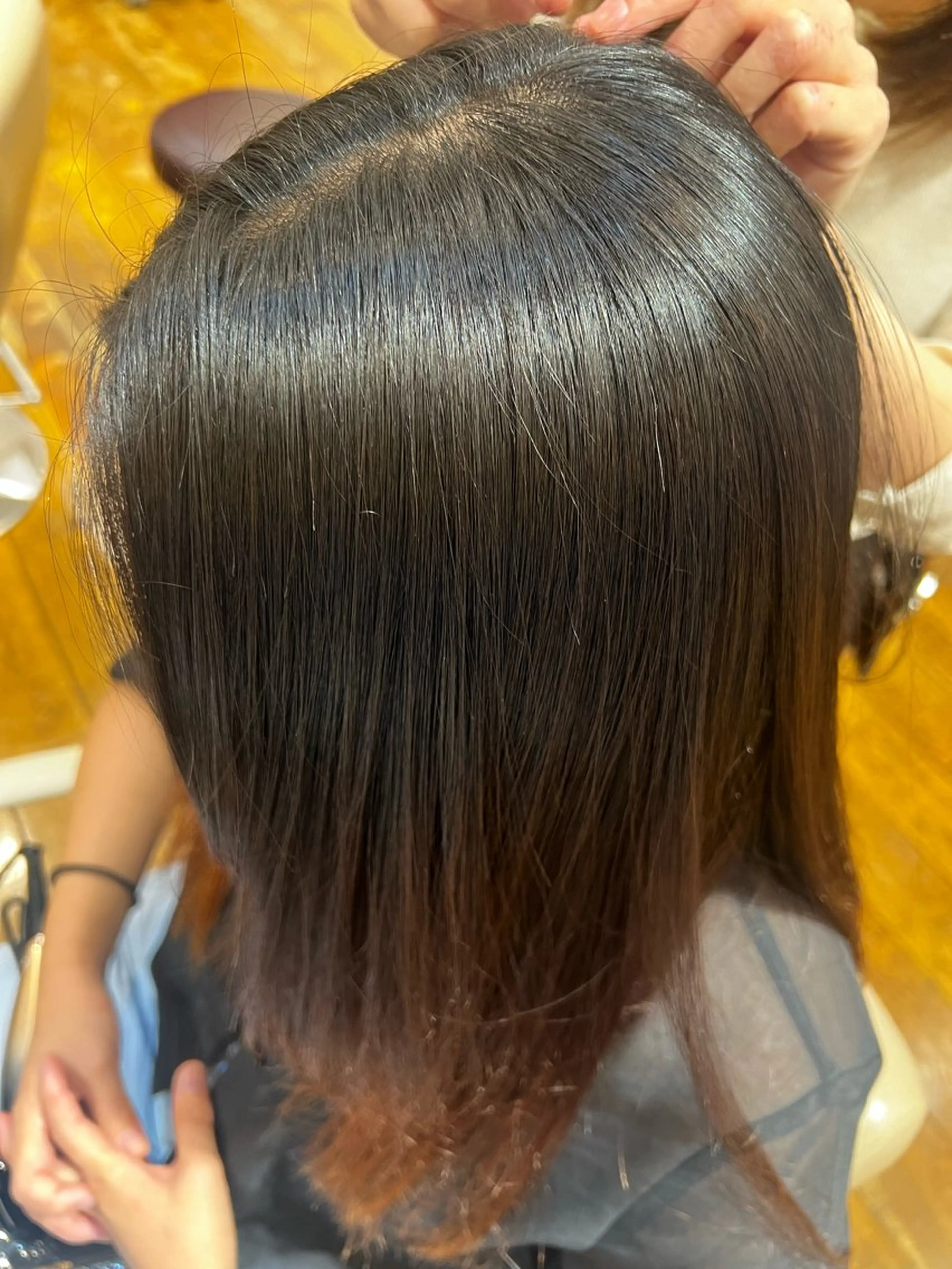 ショート 縮毛矯正 トーンアップ🦢 ユメのヘアスタイル
