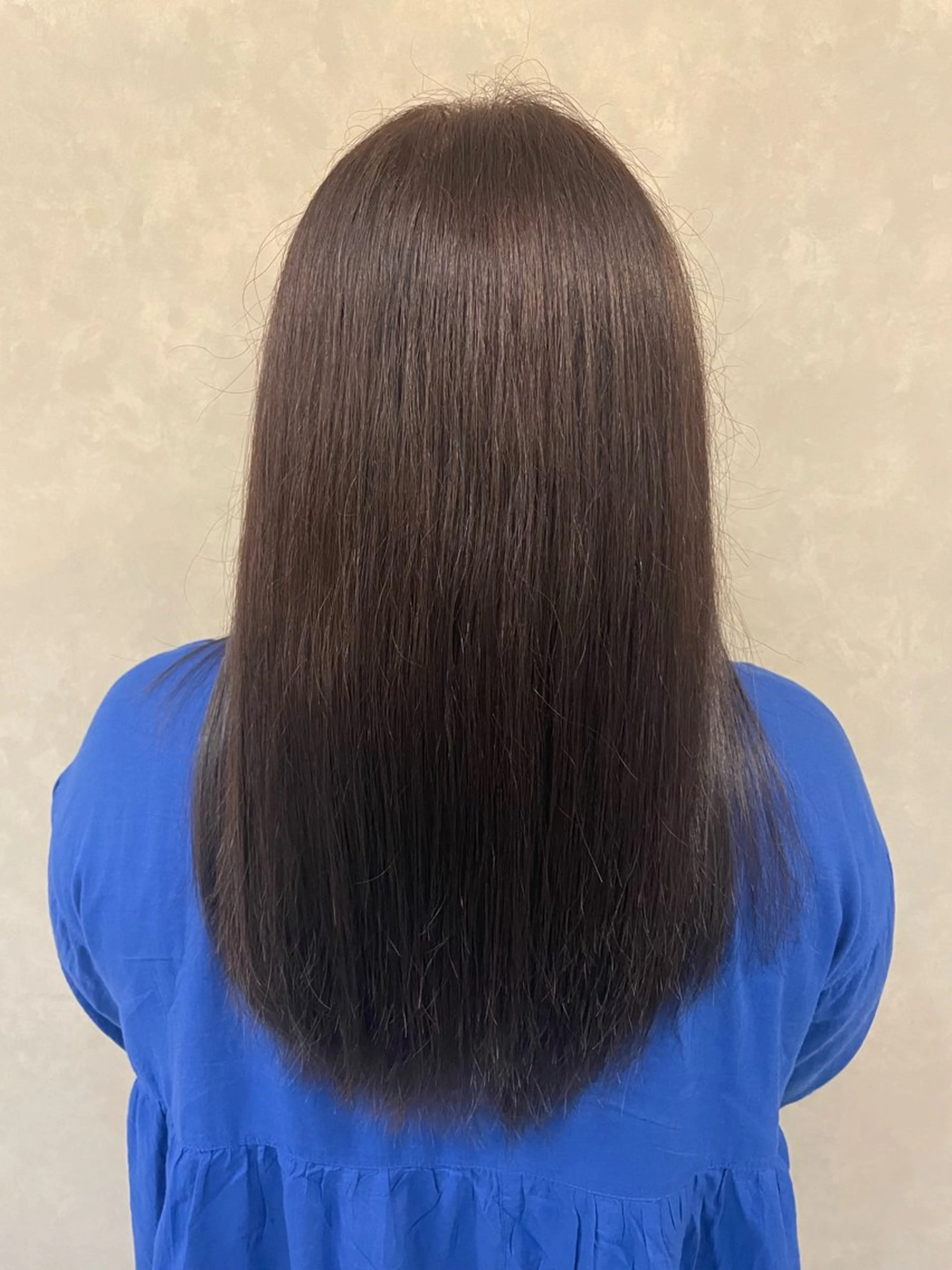 ロング カラー アッシュ アッシュブラウン ブラウンカラー レイヤーカット トリートメント Hair ruup Rell所属・デザインカラー/スパ 竹西 成美のヘアスタイル