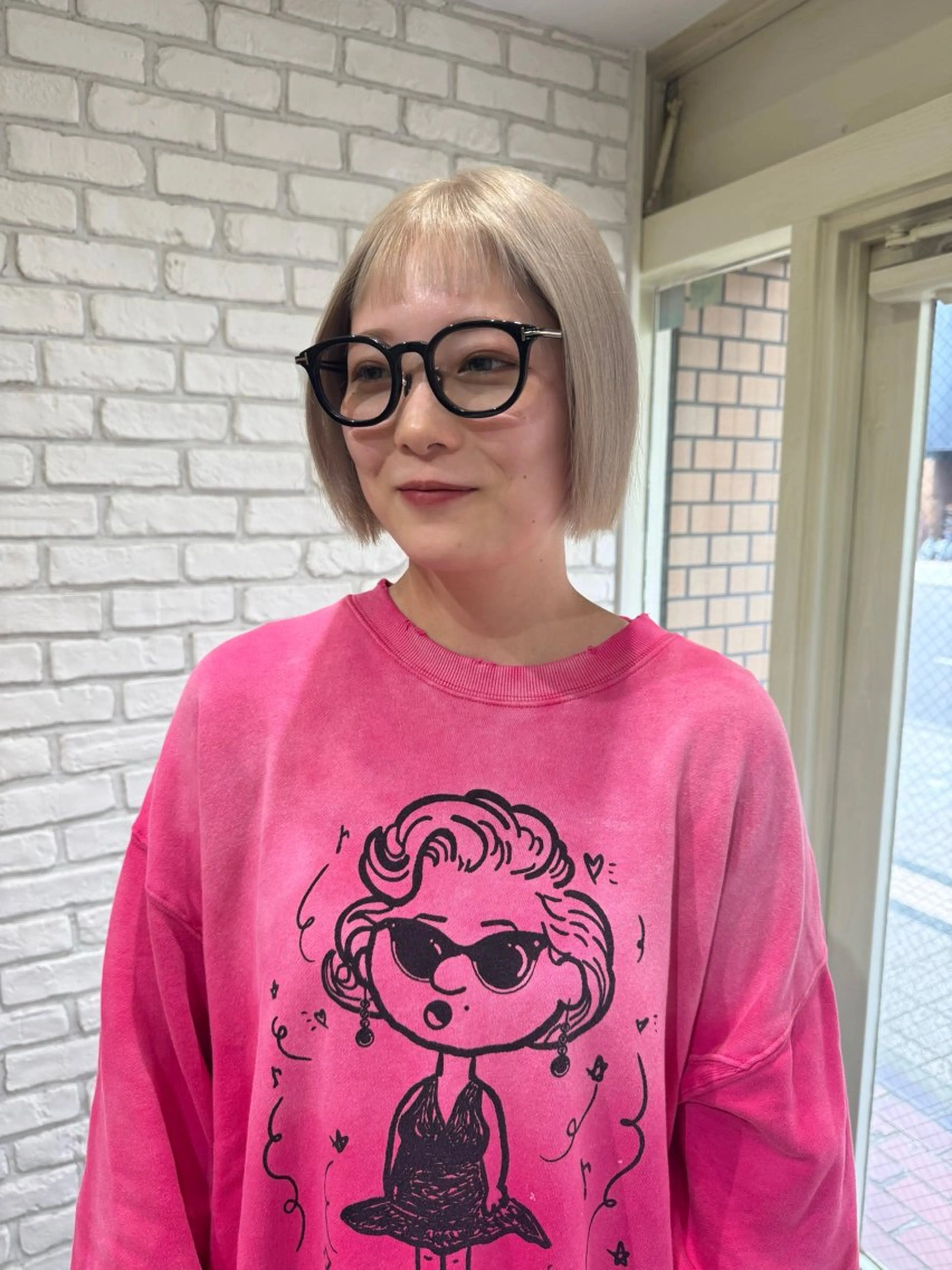 ショート カラー 阿部 ことみのヘアスタイル