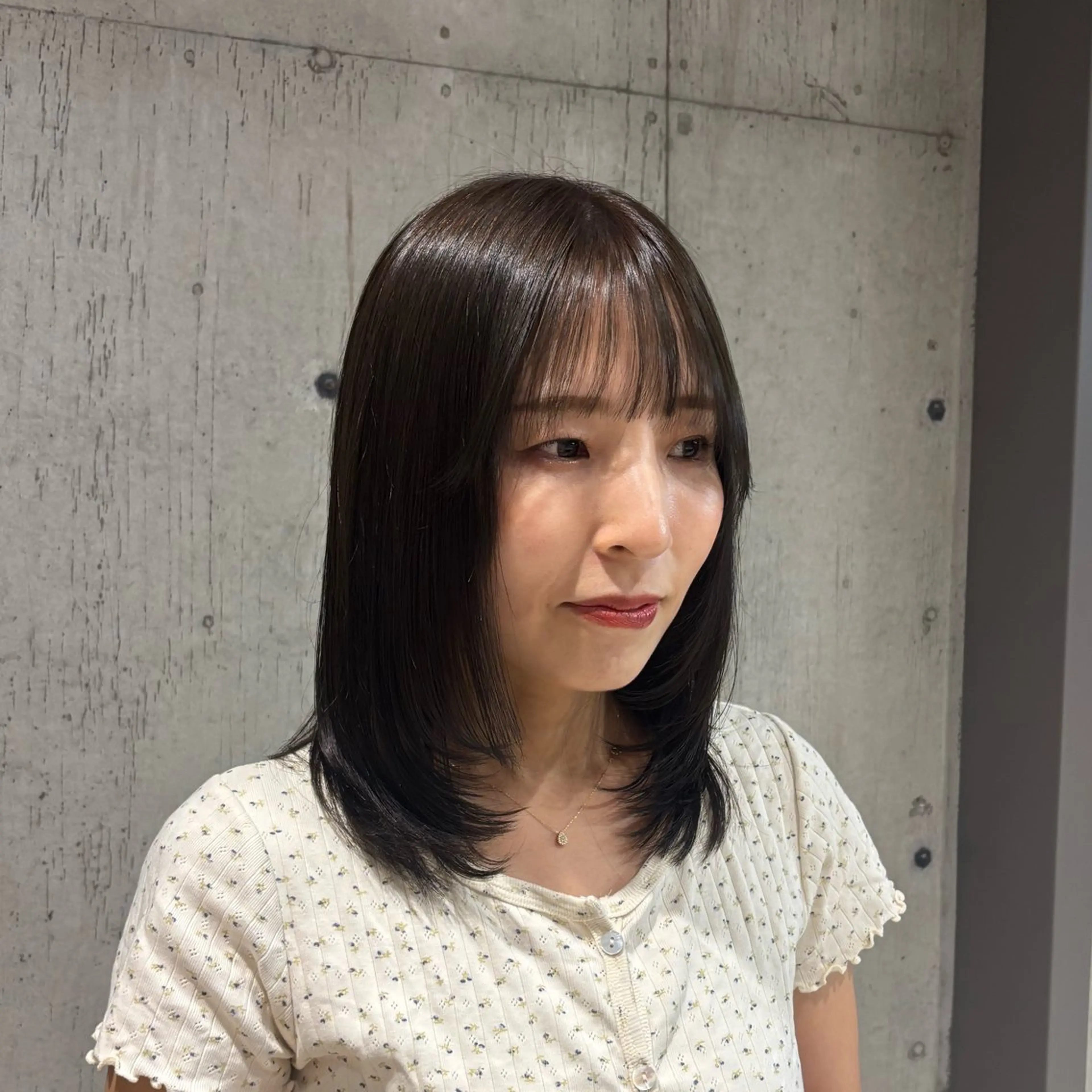ミディアム カラー カット ヘアカラー トリートメント 🍎ハイトーン/ 透明感カラー🍎リオのヘアスタイル