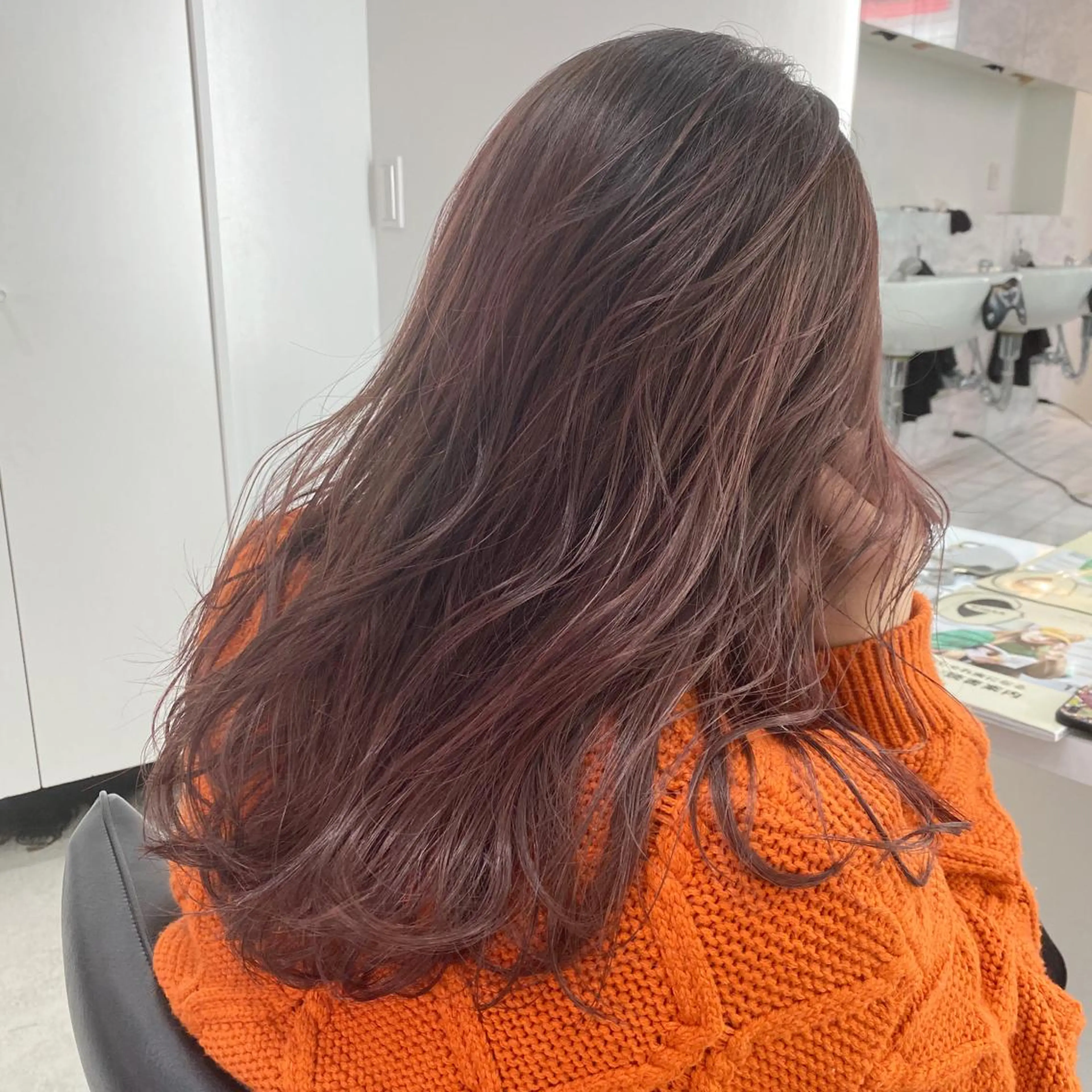 ロング カラー カット ヘアカラー トリートメント 海外デザイン🇺🇸 石渡諒太のヘアスタイル