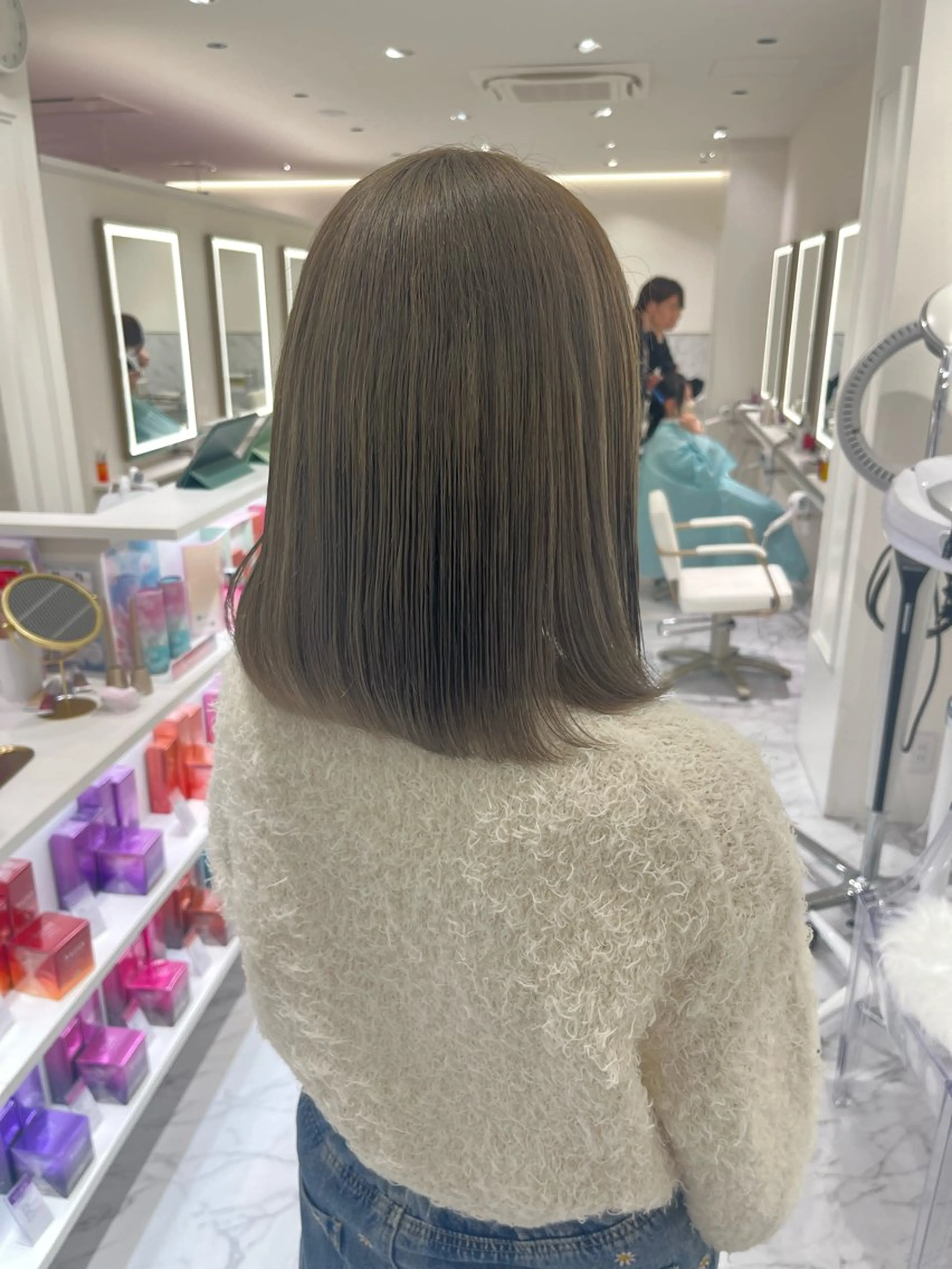 ミディアム カラー ヘアカラー ParveMix 🌝🫧山本 玲南のヘアスタイル