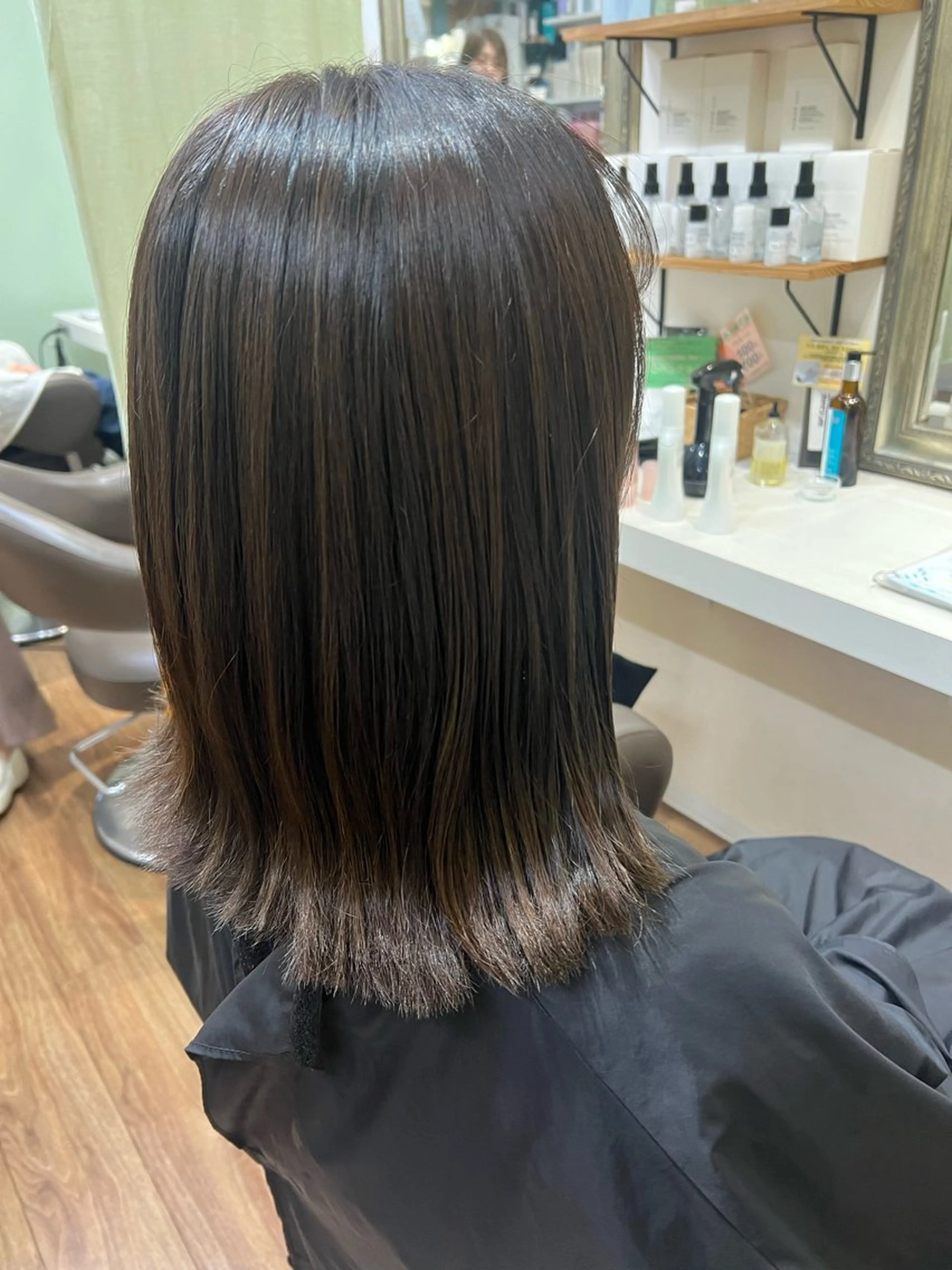 ミディアム ヘアカラー 朝が楽になる艶髪縮毛 ✨中稲明梨のヘアスタイル