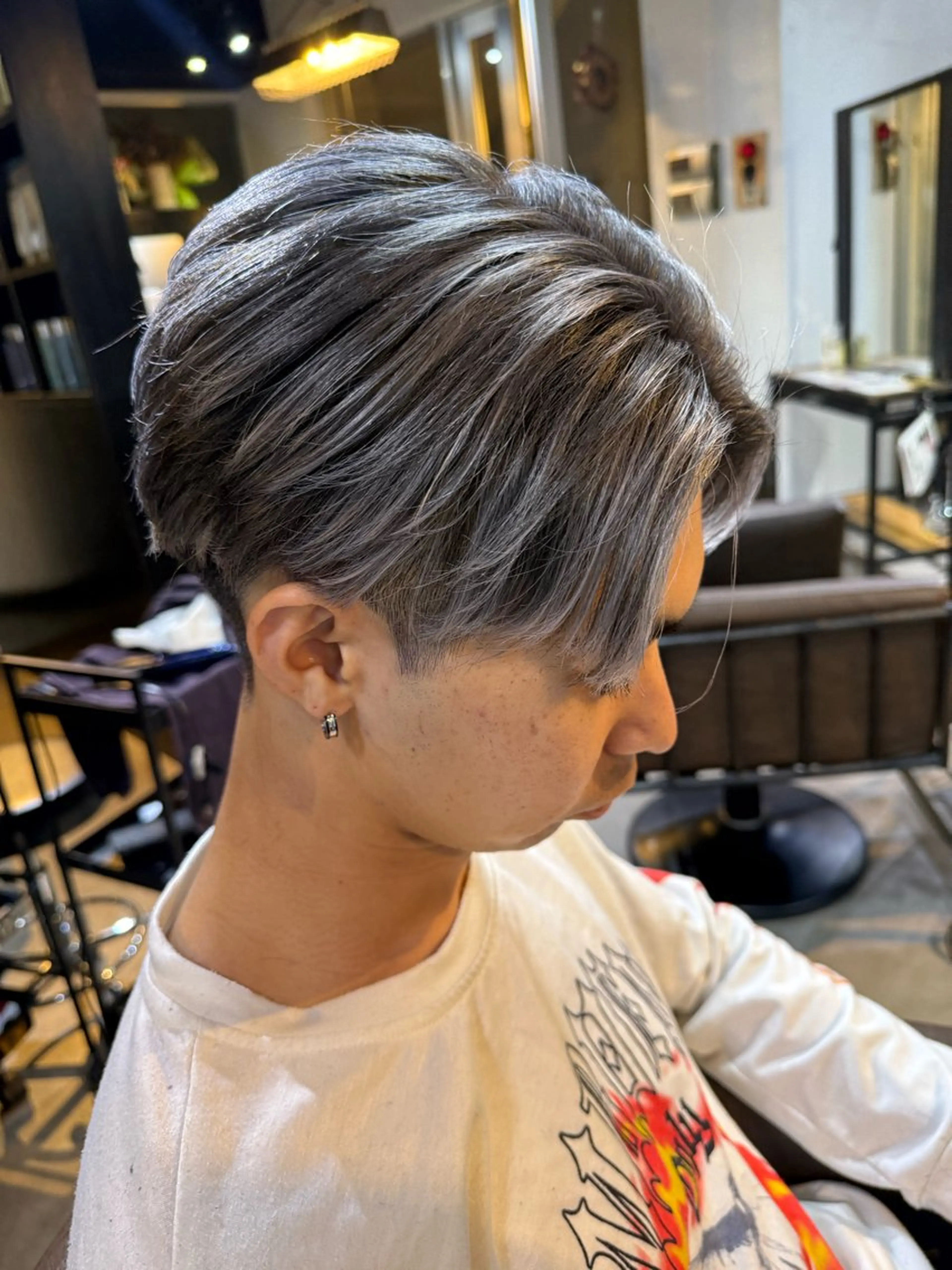 ショート レイヤーカット カット ヘアカラー 山影✨バレイヤージュ ハイライト✨メンズ◎のヘアスタイル