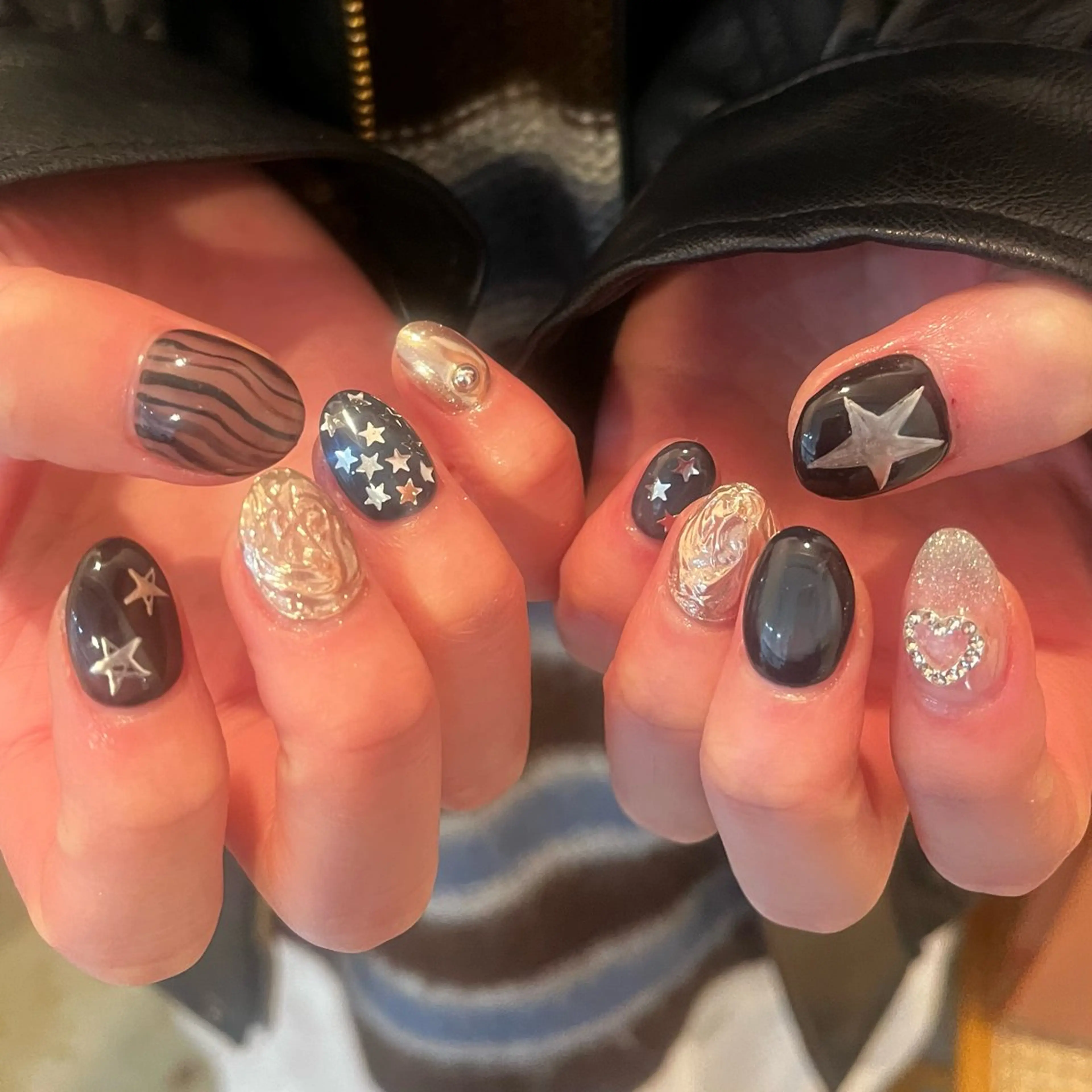 ネイル 文 /個性派ネイルのネイルデザイン