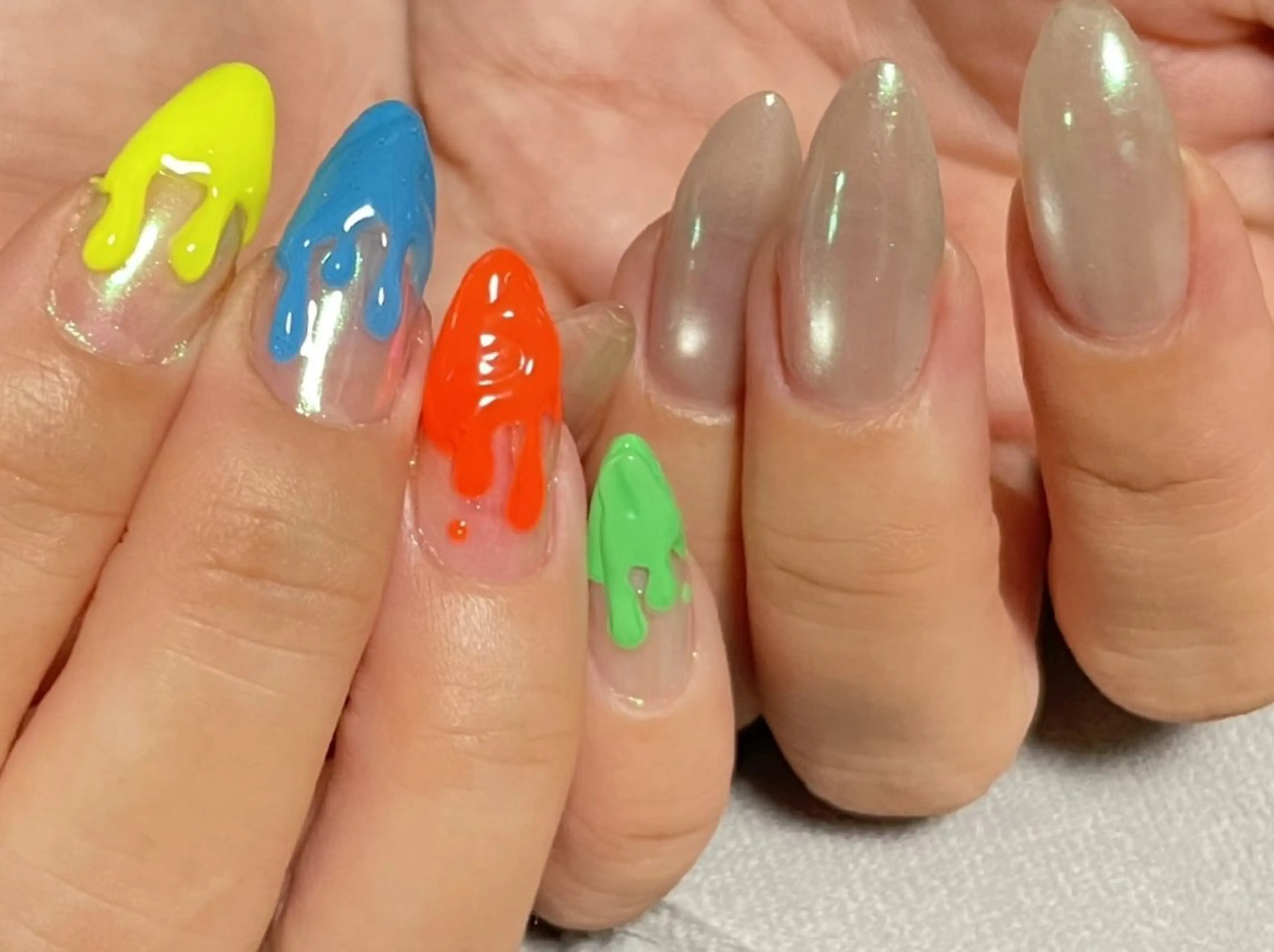 ネイル マグネットネイル ハンドネイル k+1nailsalon所属・k+1💅 Kanaeのネイルデザイン