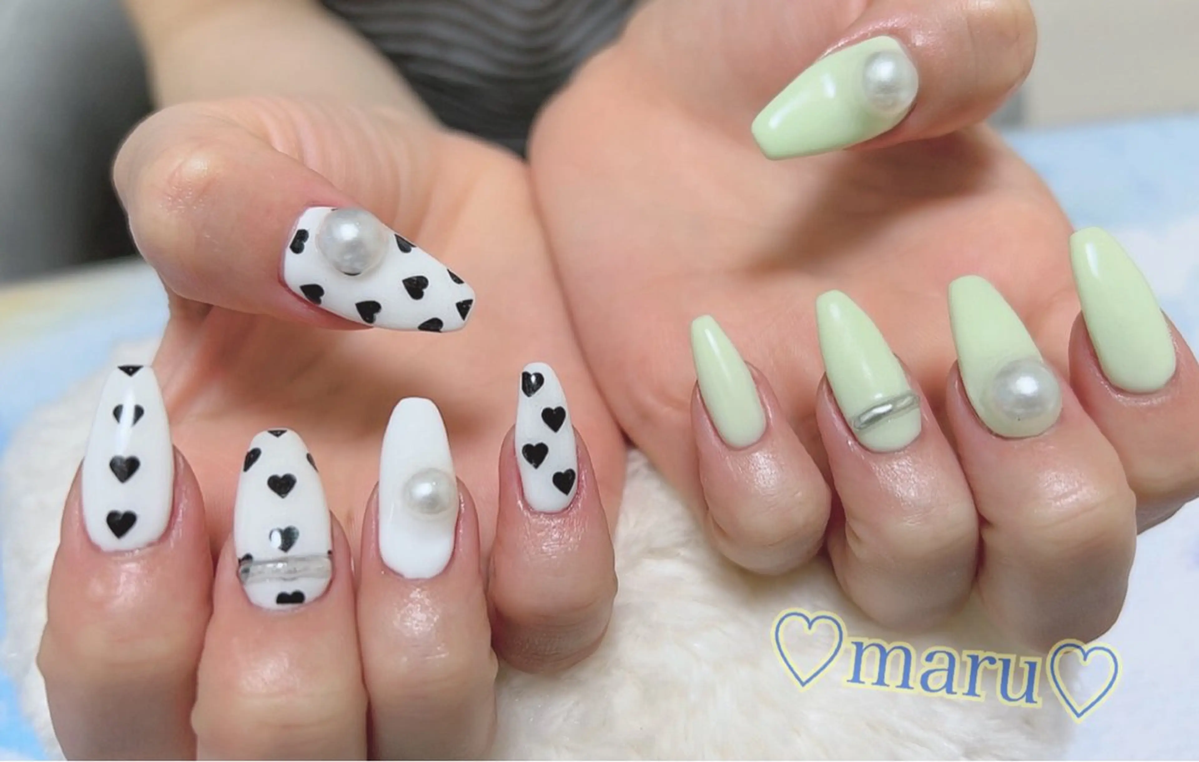 ネイル ハンドネイル フットネイル まるみ ♡のネイルデザイン