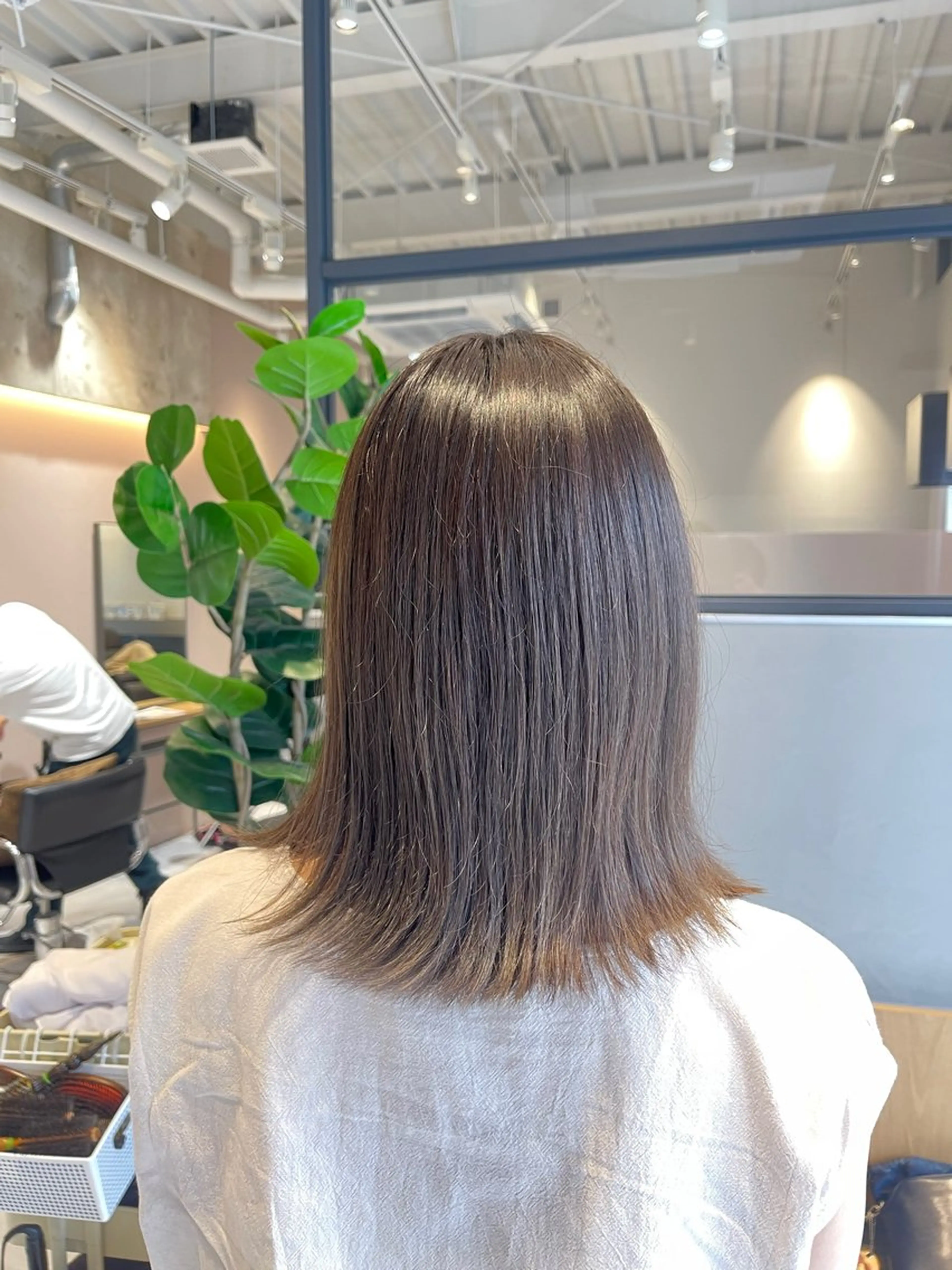ミディアム カラー カット ヘアカラー トリートメント Le rond所属・透明感艶カラー 城間晴人のヘアスタイル