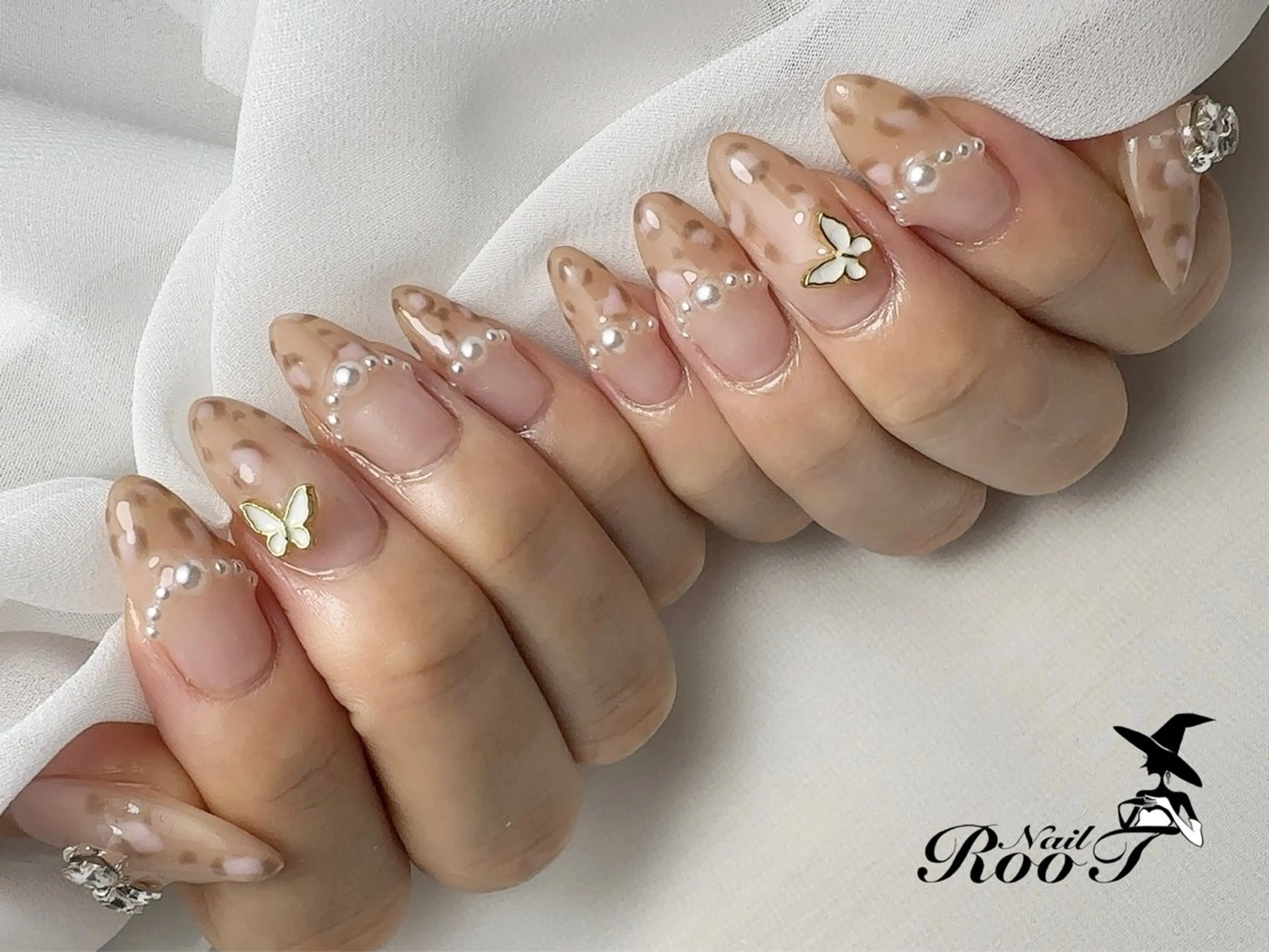 ネイル アニマル柄 ハンドネイル RooT Nailのネイルデザイン