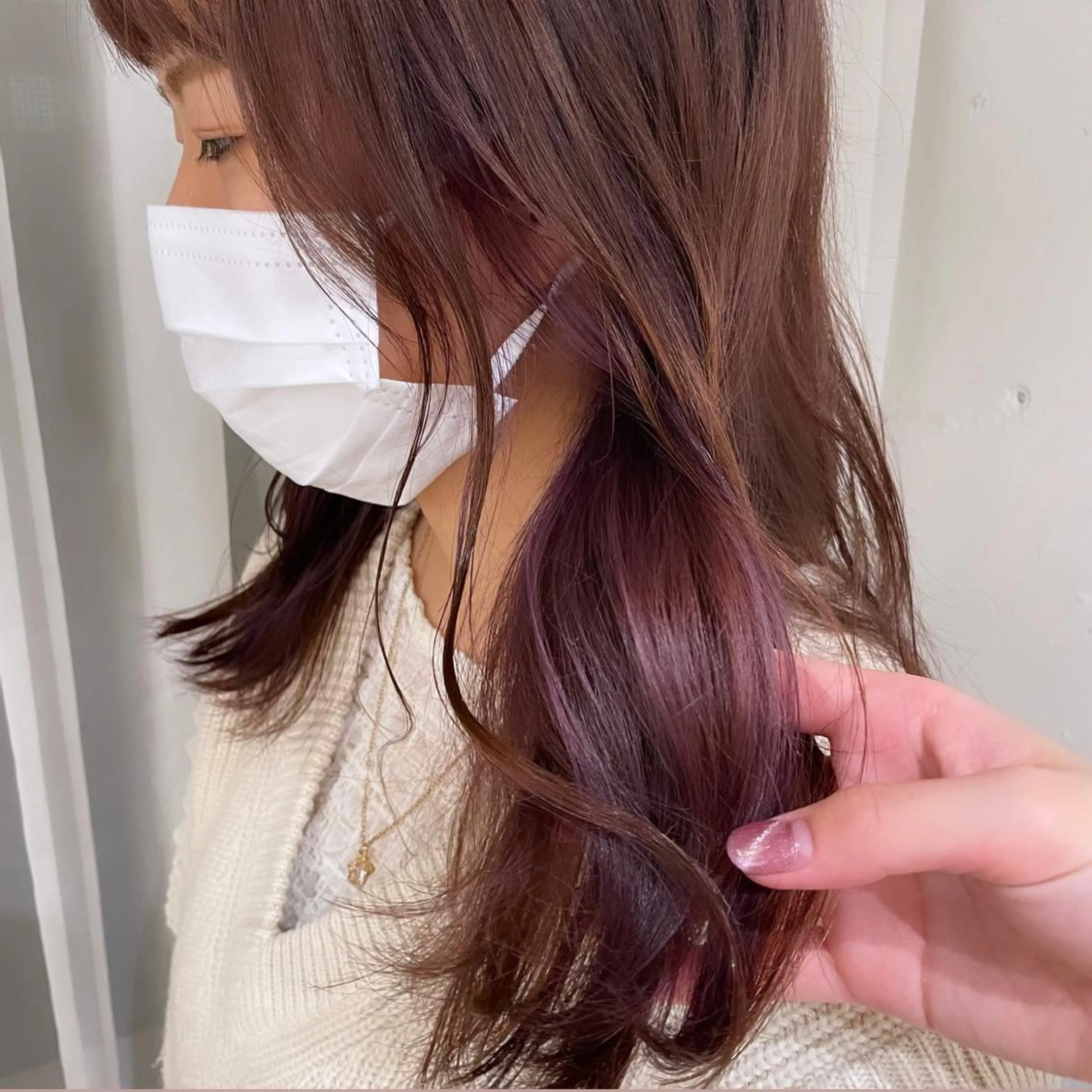 セミロング カラー ブリーチ 濱本 新奈 / 髪質改善パーマのヘアスタイル