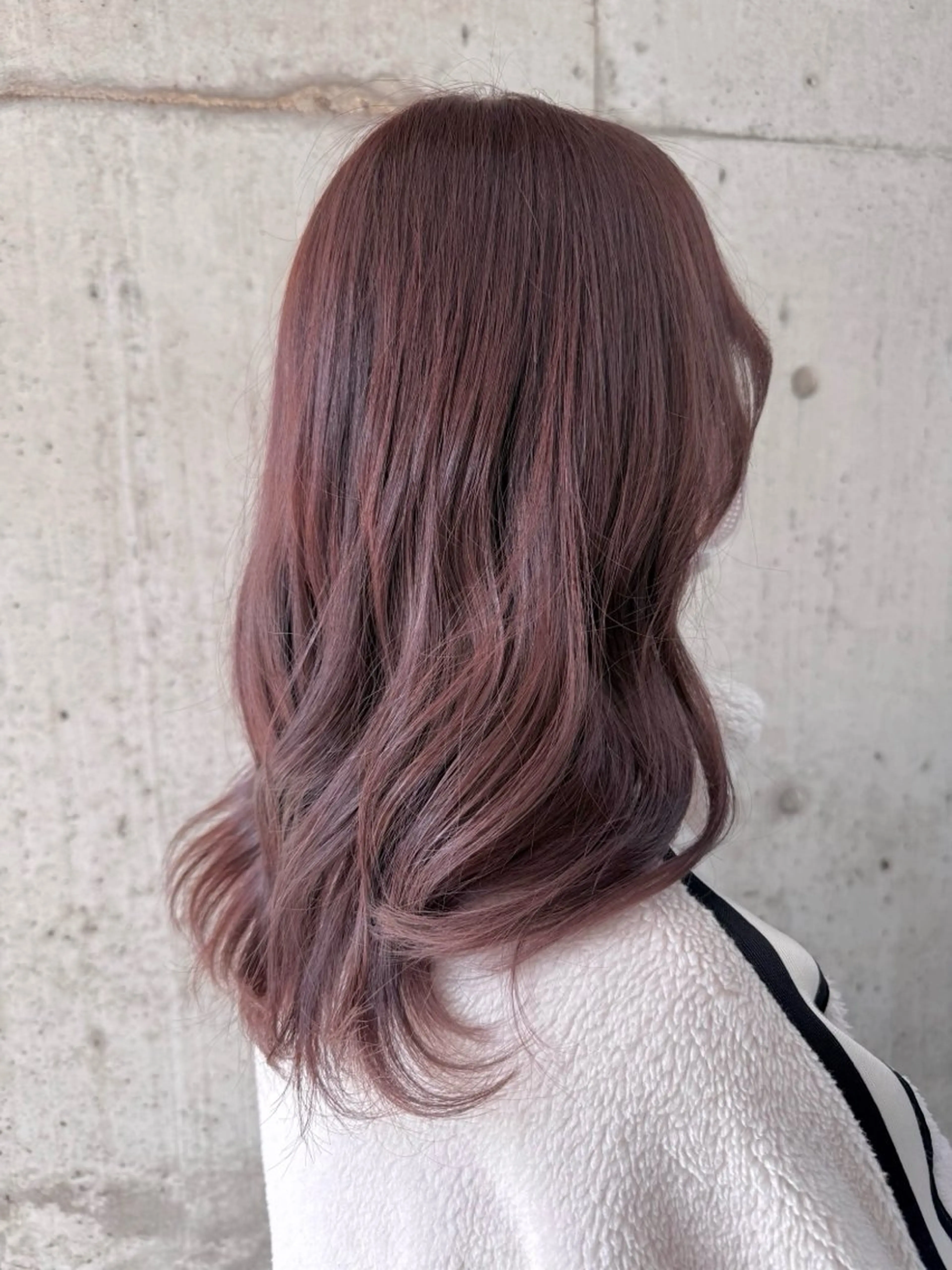 セミロング カラー カット ヘアカラー トリートメント HAIRsalon BONDS所属・山本 佳裕のヘアスタイル