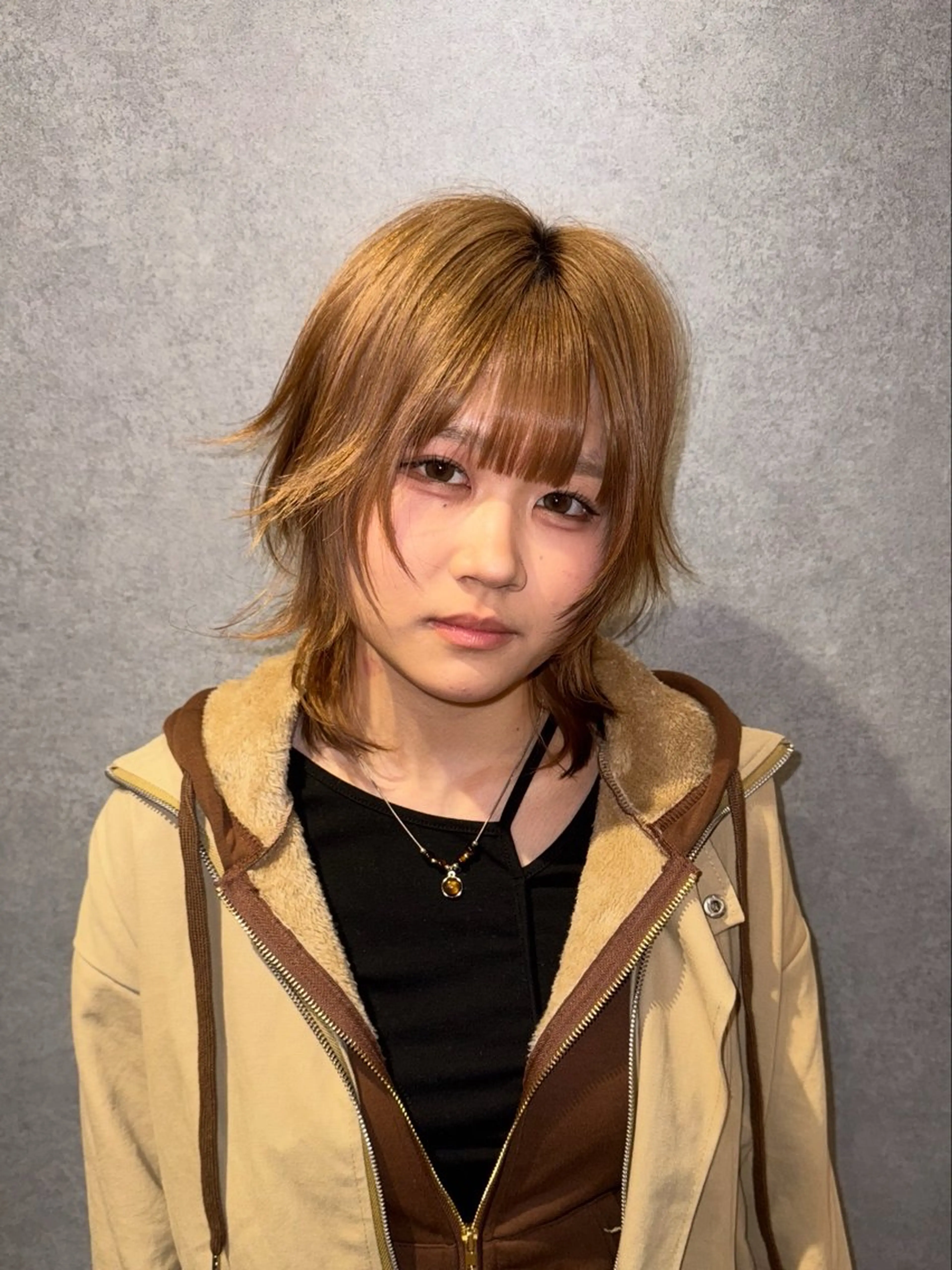 ミディアム カラー ハッシュカット レイヤーカット ウルフカット カット ヘアカラー トリートメント ハイトーン/レイヤー /ウルフ⭐️永田⭐️のヘアスタイル