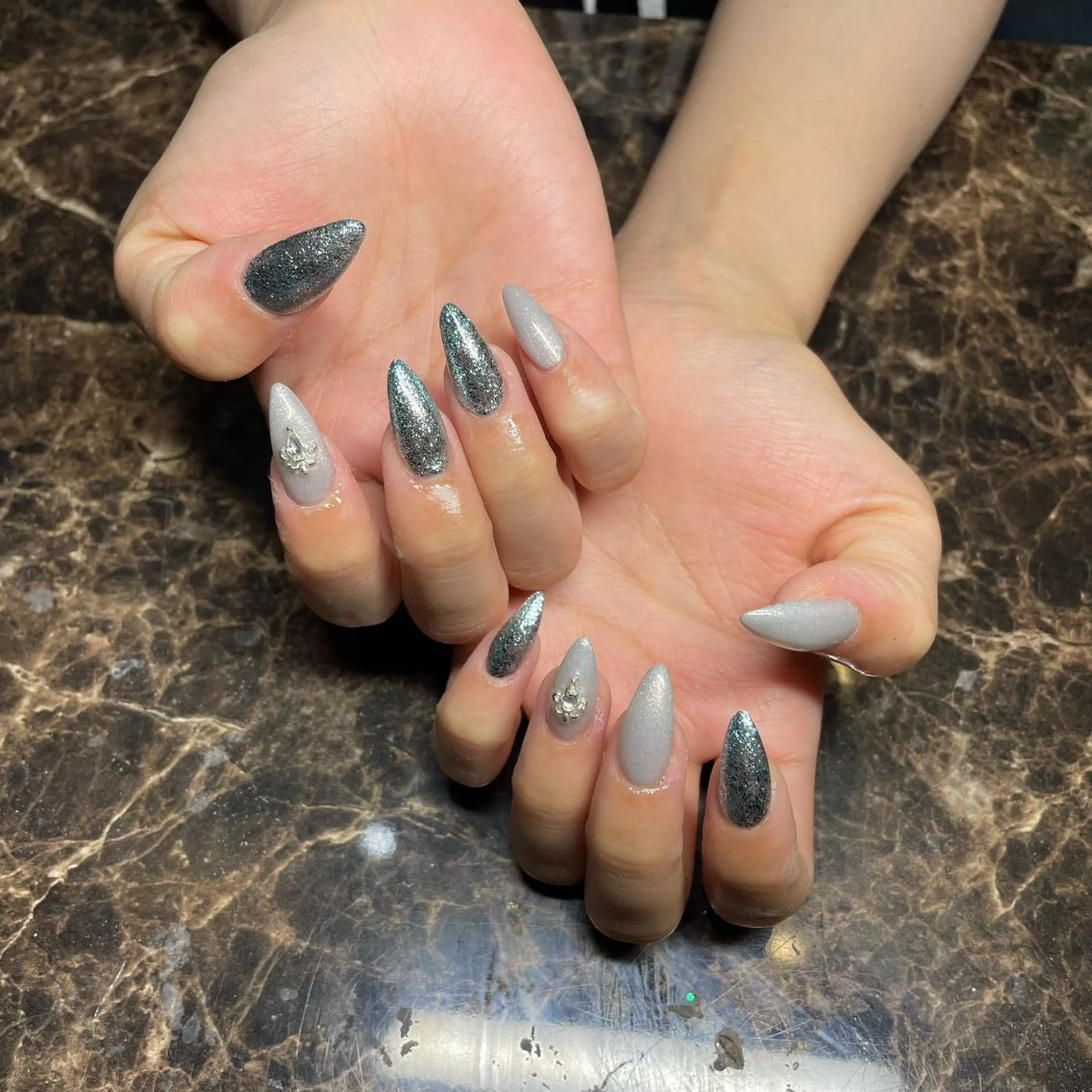 ネイル ハンドネイル IROHA Nail 堺雛薫のネイルデザイン