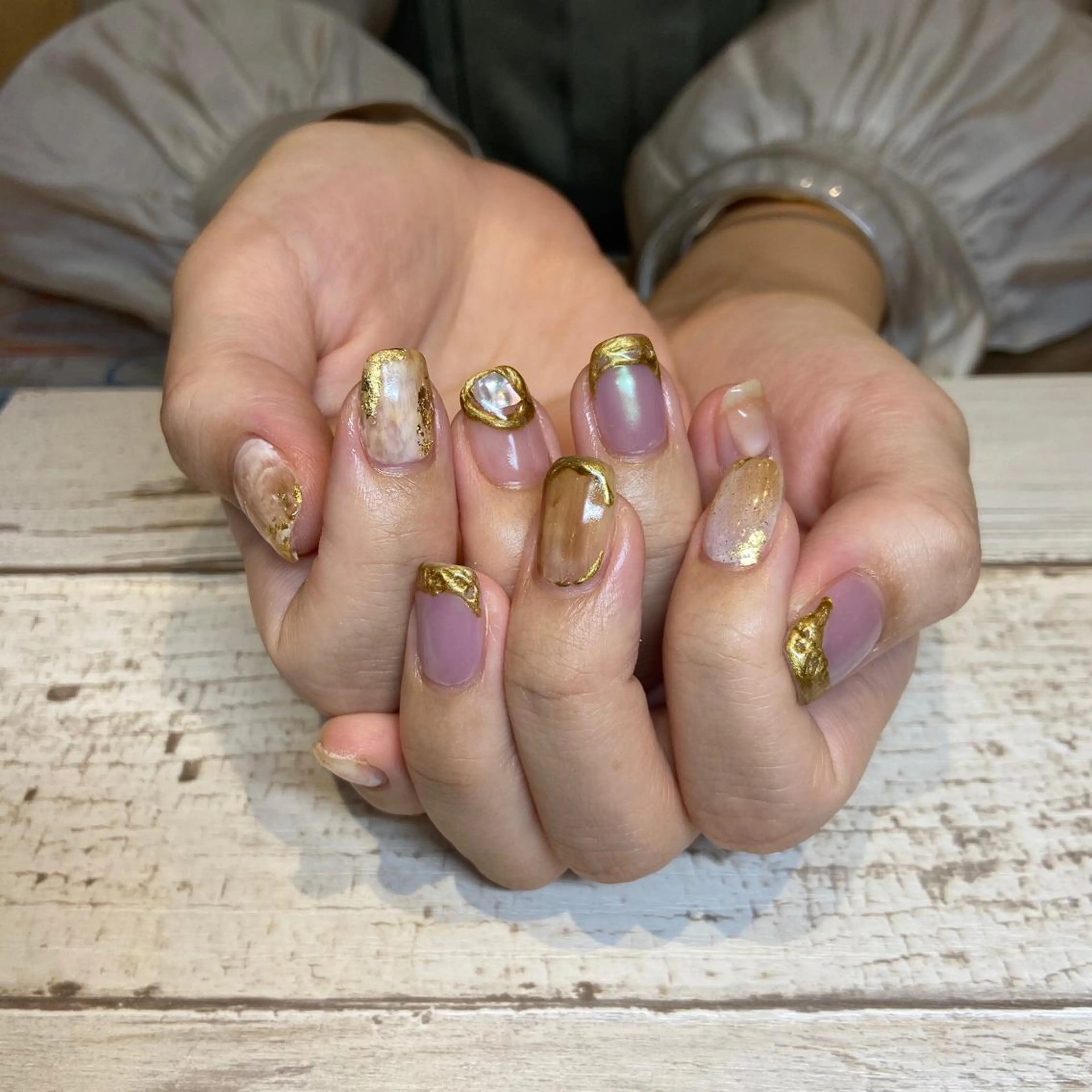 ネイル ハンドネイル happiness プライベートサロンのネイルデザイン