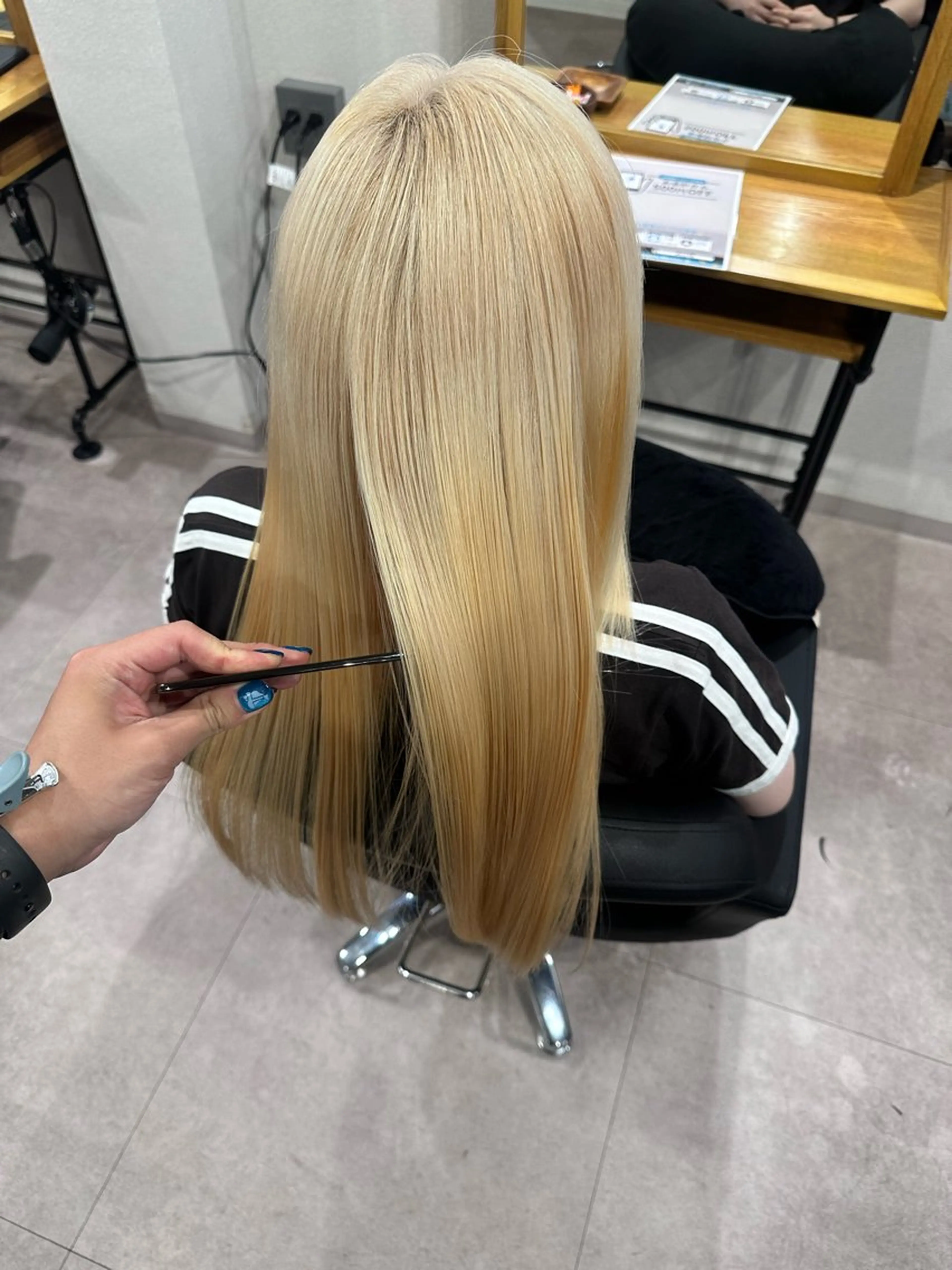 【minimo限定メニュー✨】カット+髪質改善トリートメント(アルカリ酸熱トリートメント)の写真