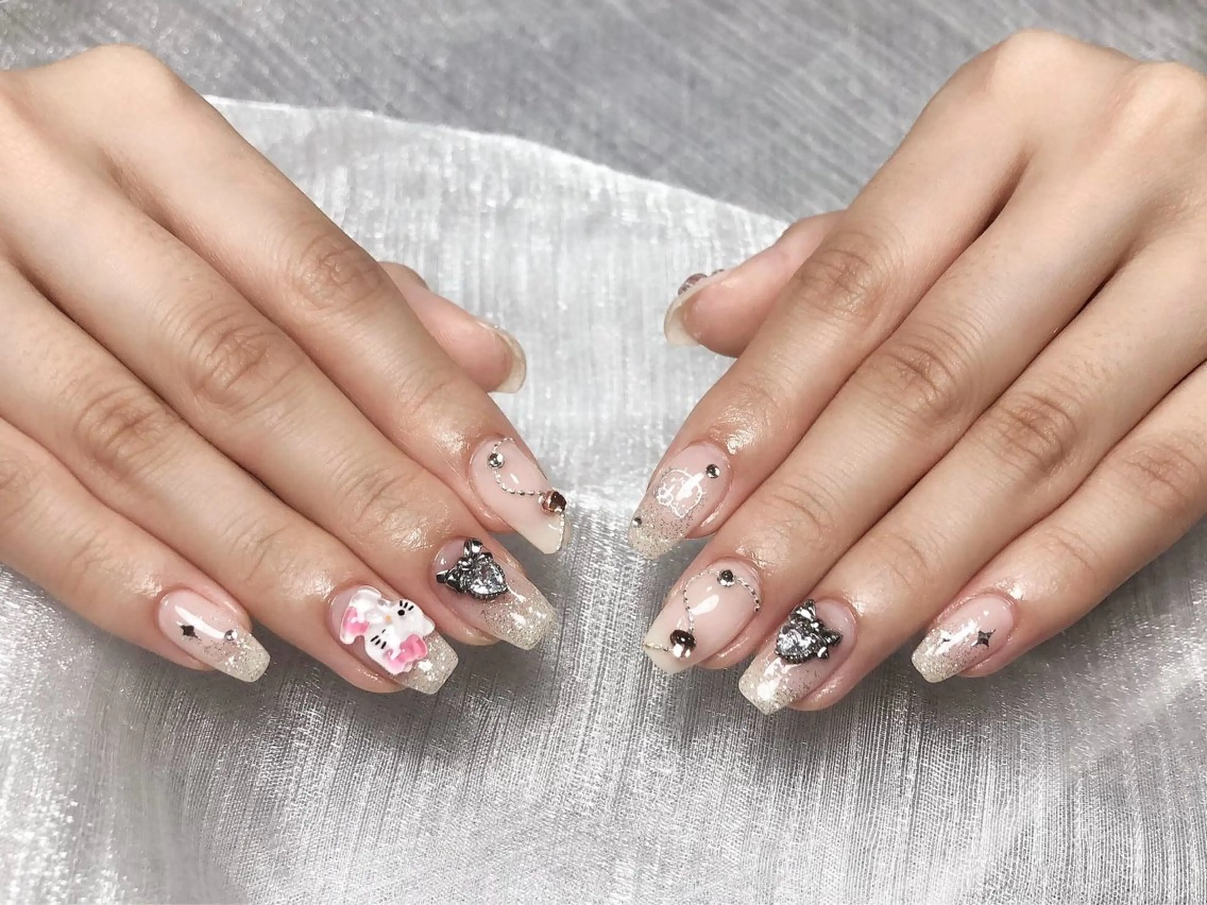ネイル 持ち込み ハンドネイル ハンドケア ⭐️Dreamy Nail⭐️のネイルデザイン