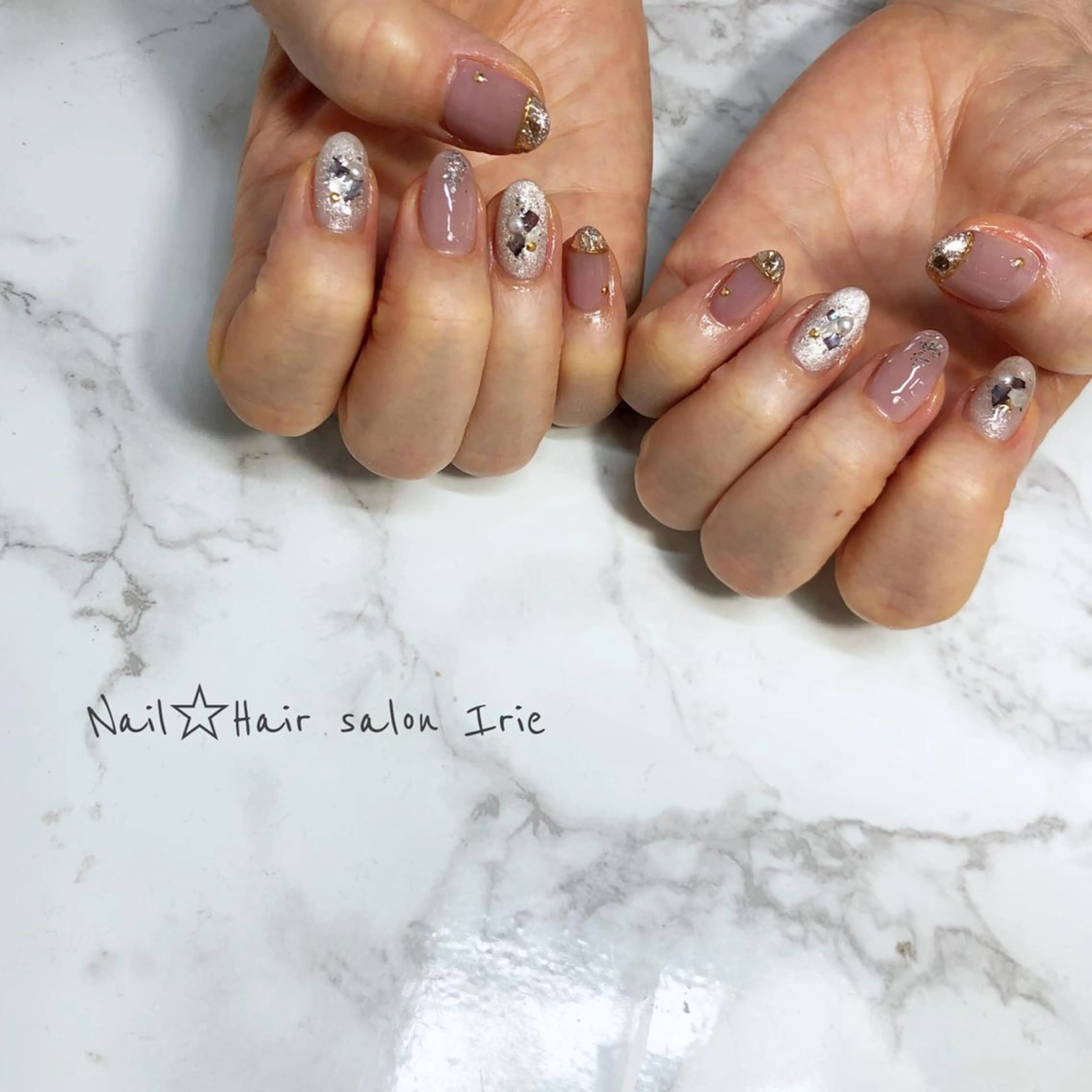 ネイル Hair salon Irie所属・與儀 知佳のネイルデザイン