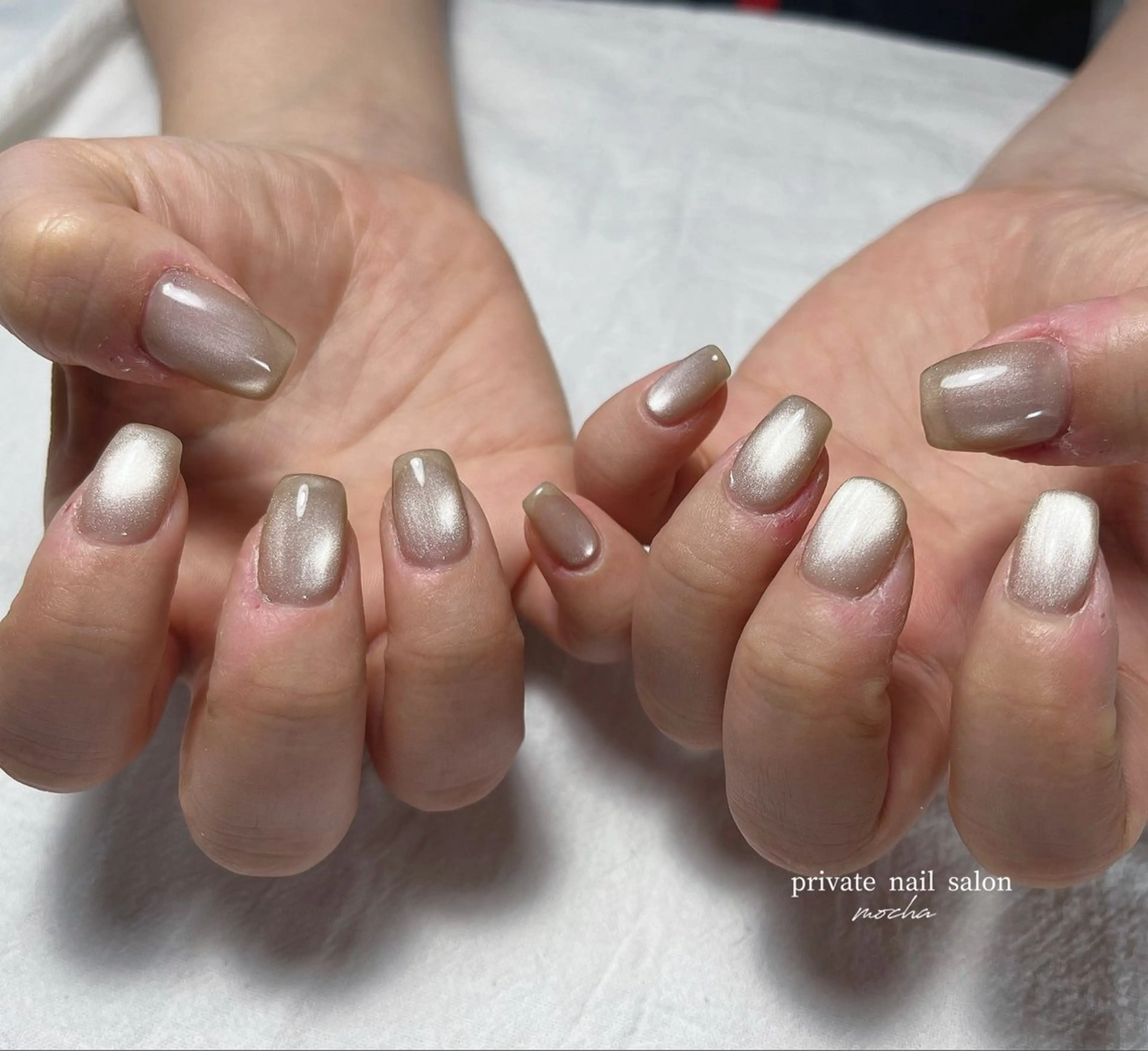 ネイル カジュアル フレンチネイル マグネットネイル ミラーネイル ニュアンスネイル ハンドネイル mocha nailのネイルデザイン