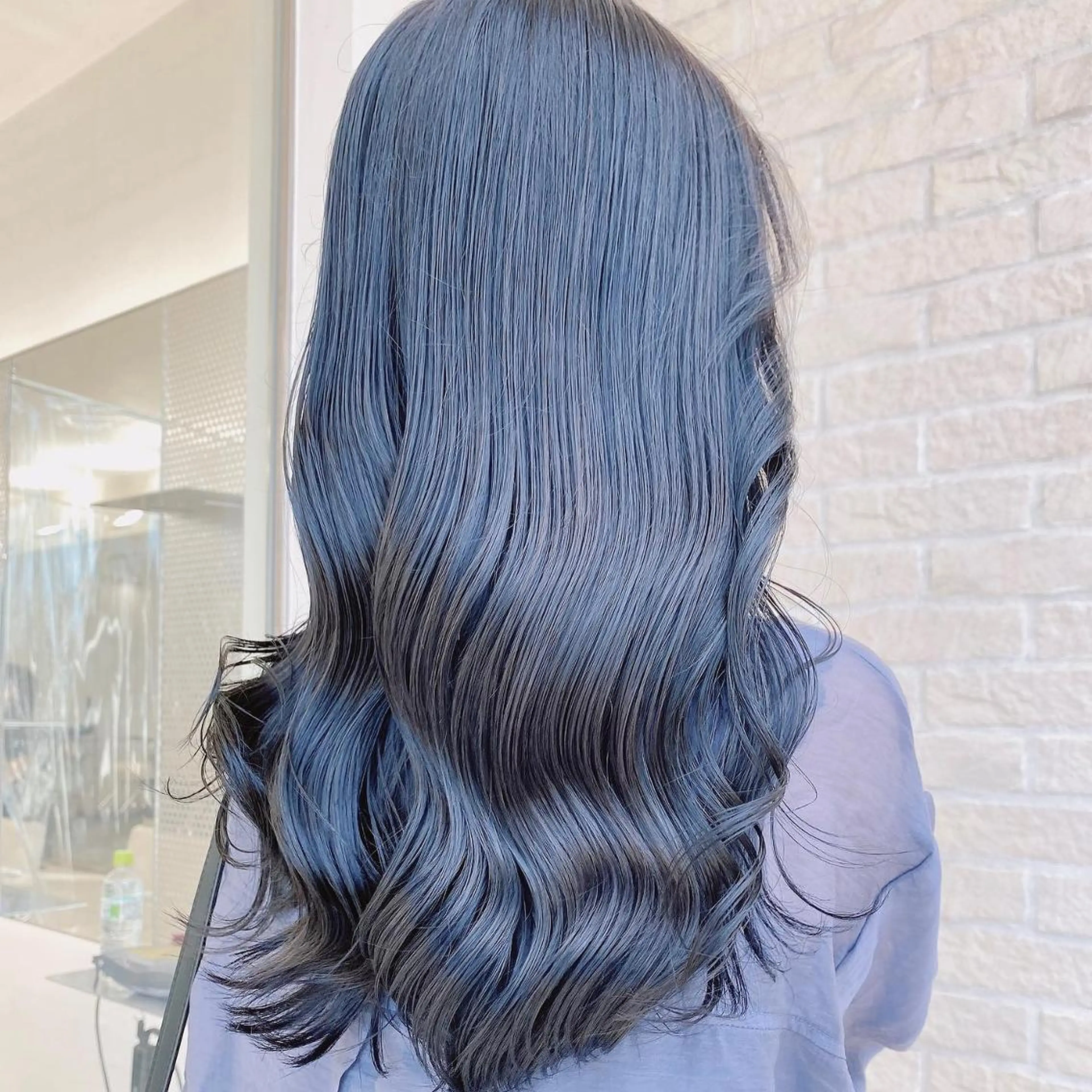 カラー アッシュ ベージュカラー ブリーチ ブラウンカラー グレージュ 艶髪レイヤー屋さん 大澤竜馬のヘアスタイル