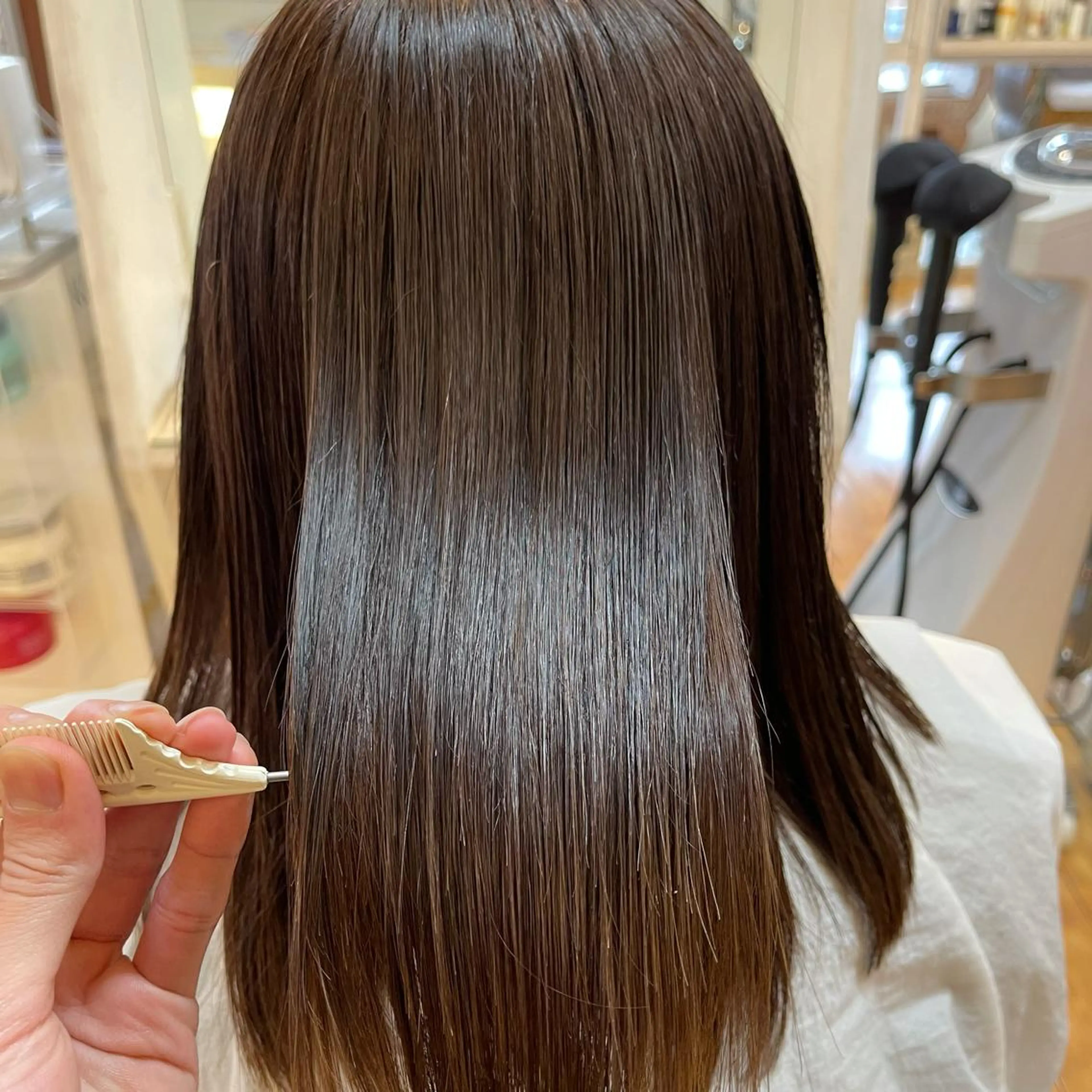 セミロング 縮毛矯正 トリートメント BALANCE vivi バランス ヴィヴィ所属・梶谷 和希のヘアスタイル