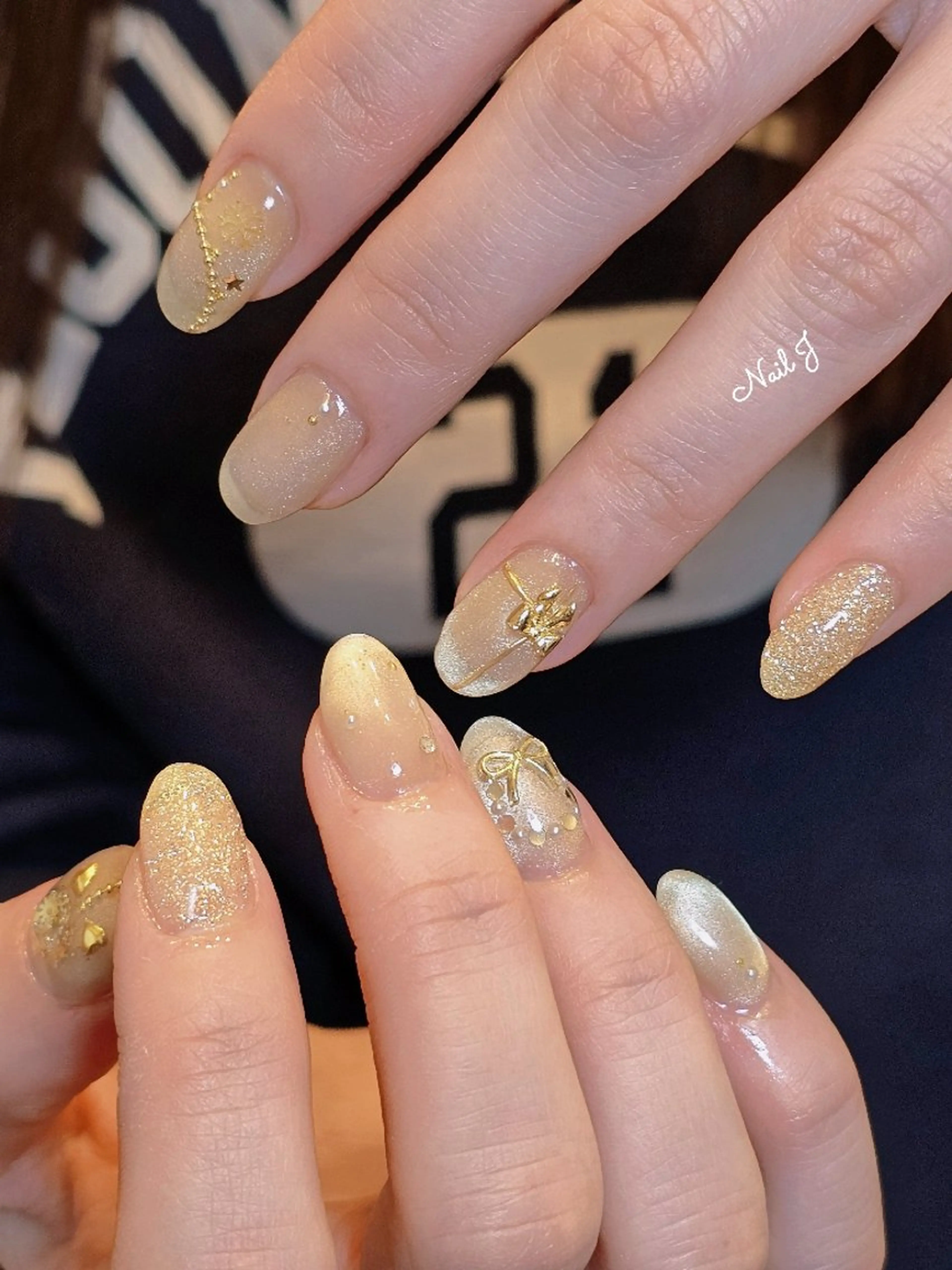 ネイル 韓国ネイル 冬ネイル クリスマス ハンドネイル Nail Jのネイルデザイン