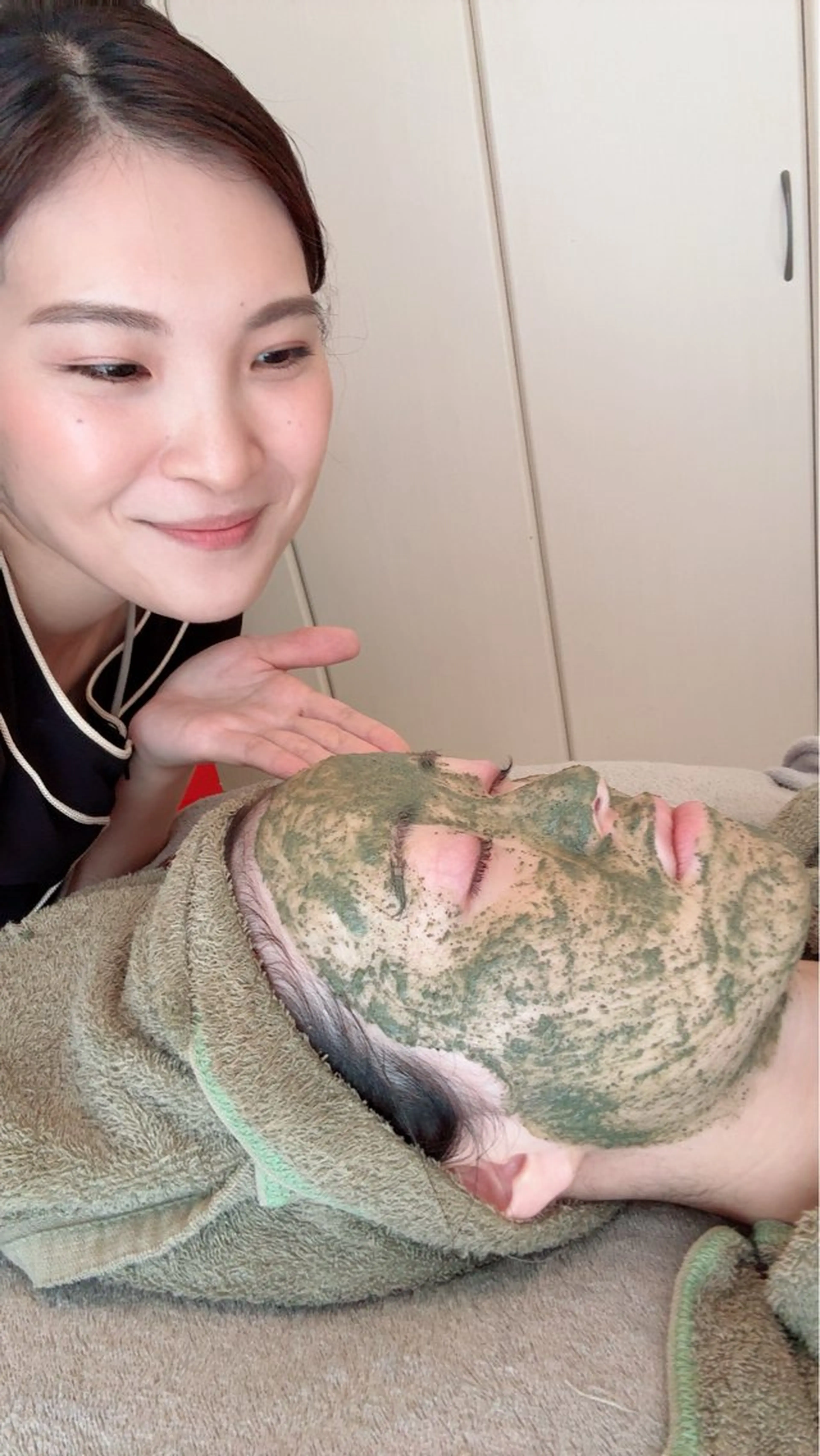 エステ ニキビ・毛穴改善 🌿ハーブピーリングのエステ・リラクイメージ