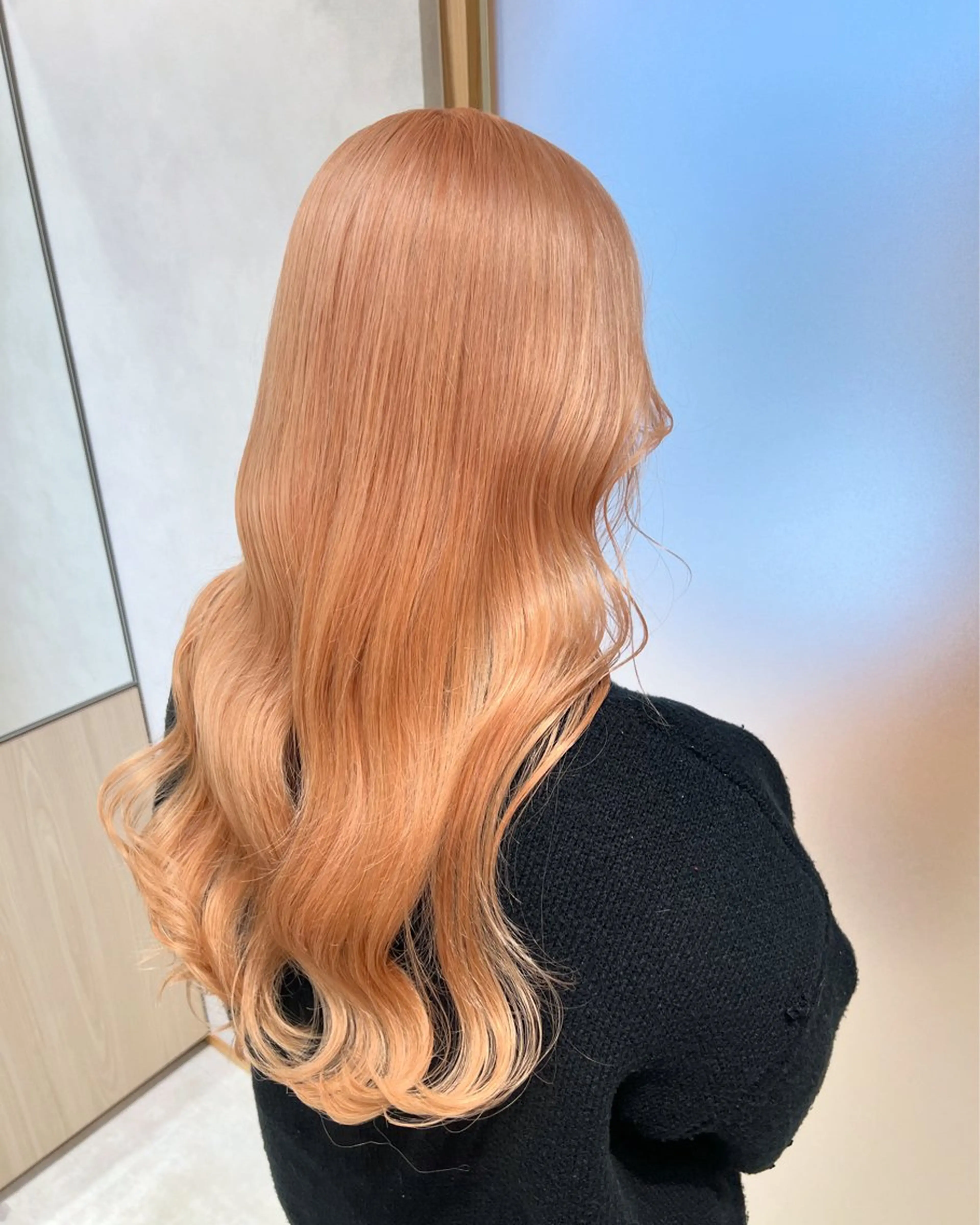 ロング カラー ベージュカラー ブリーチ ケアブリーチ オレンジ オレンジベージュ レイヤーカット/韓国 艶カラー🪄REN.のヘアスタイル