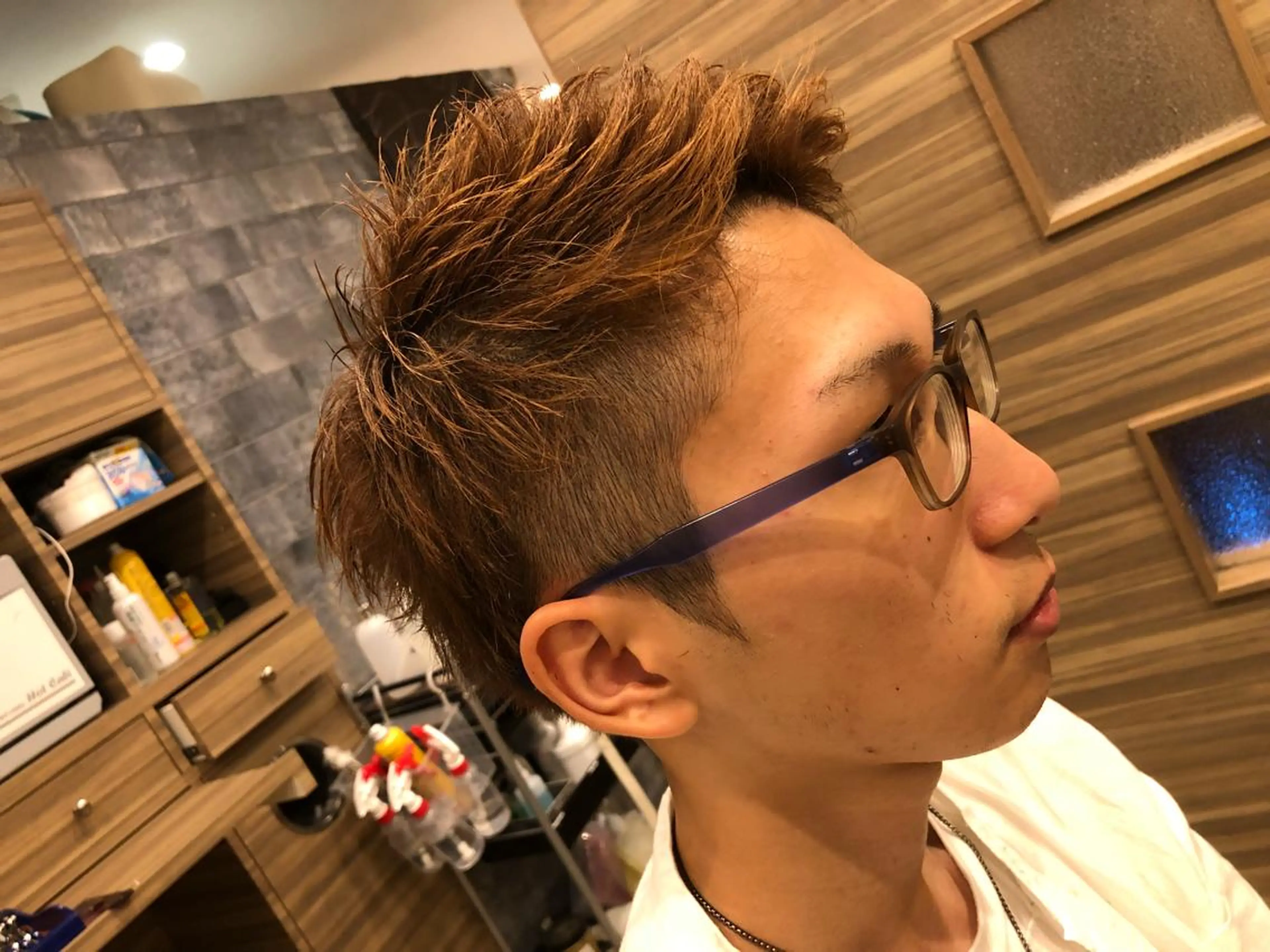 ショート メンズ モヒカン 立野 椋大のヘアスタイル