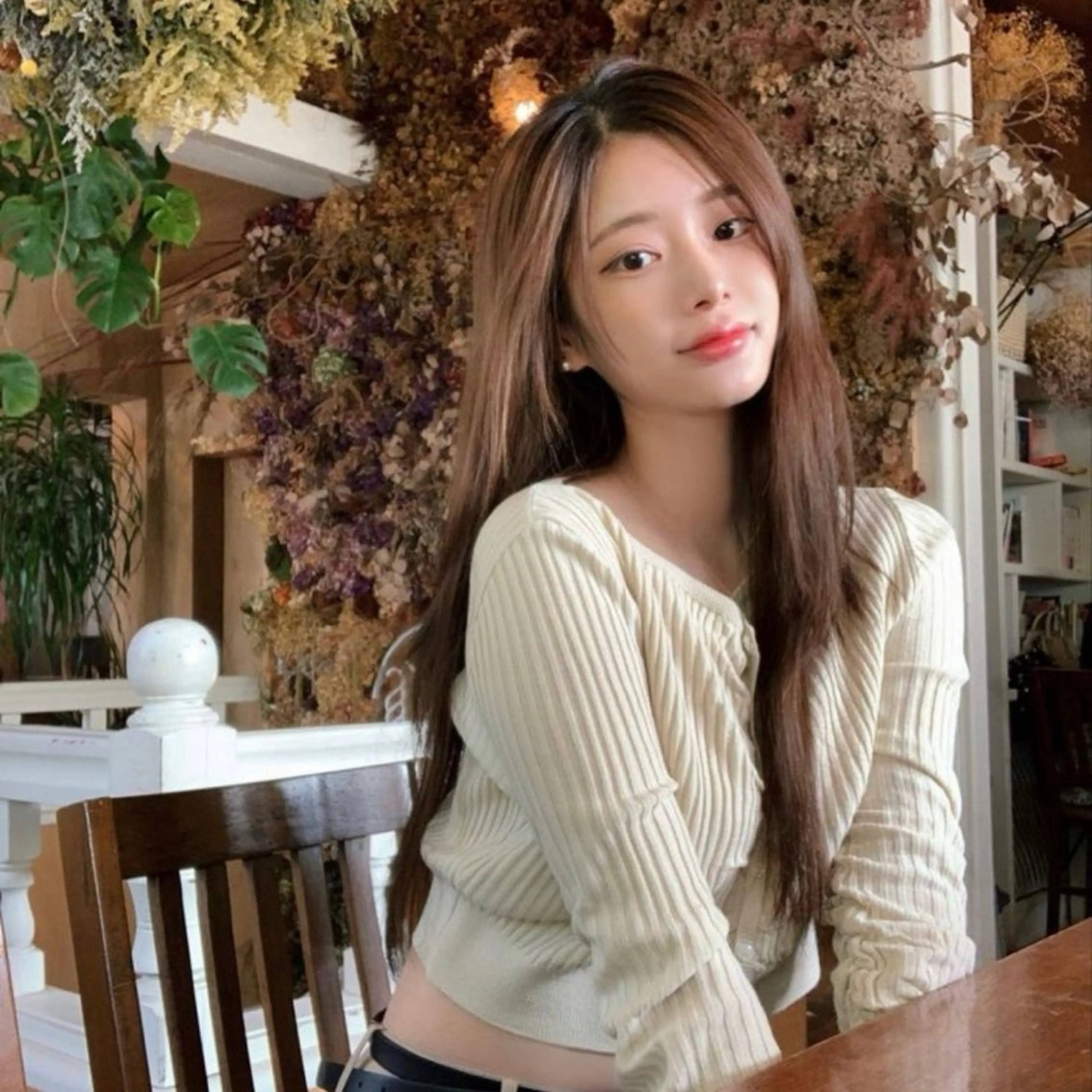 カラー ヘアカラー トリートメント ヘアセット 🤍ベージュ/透明感 韓国ヘア/まりん🤍のヘアスタイル