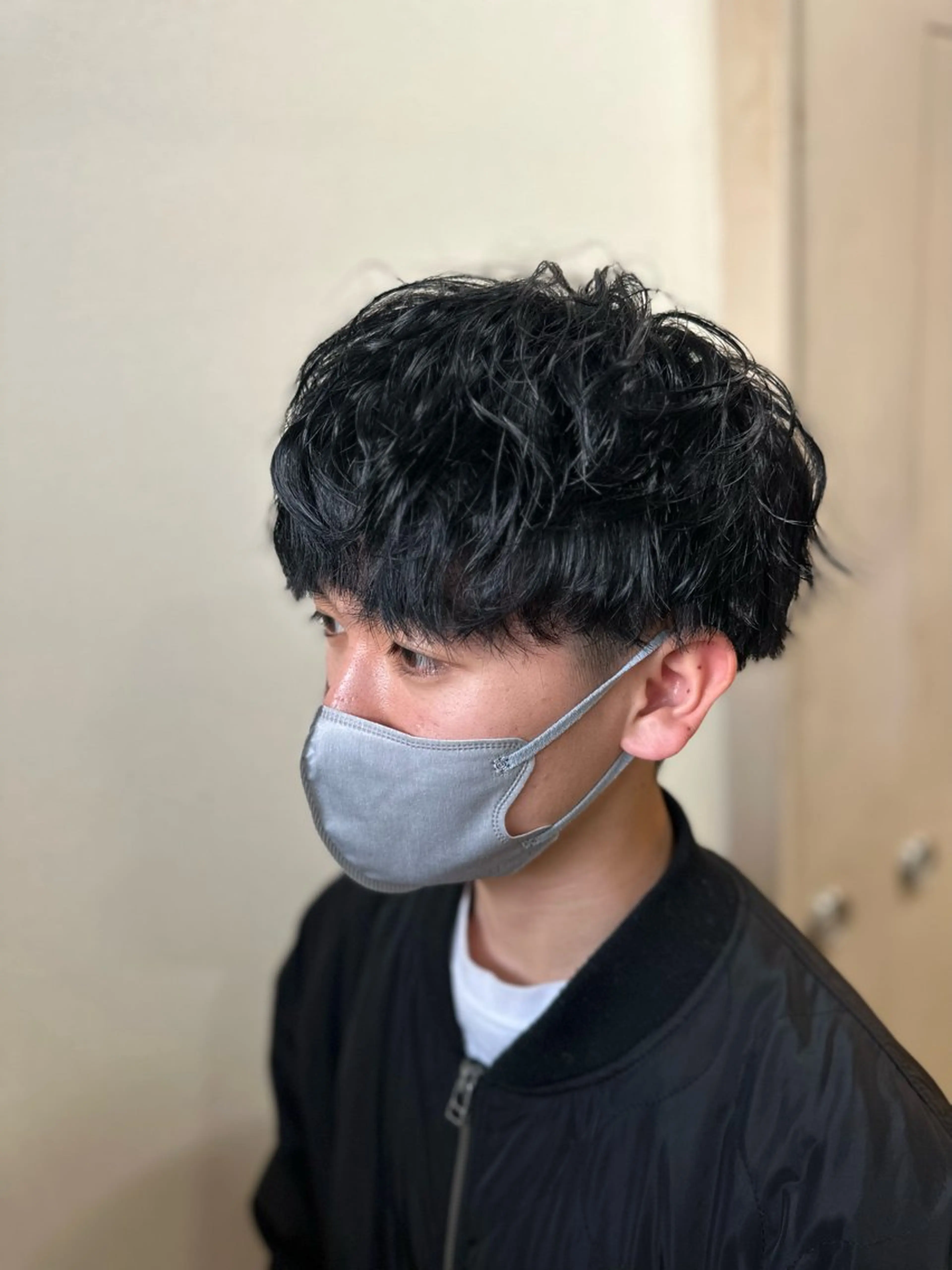 ショート メンズ マッシュ 刈り上げ 溜 一太のヘアスタイル