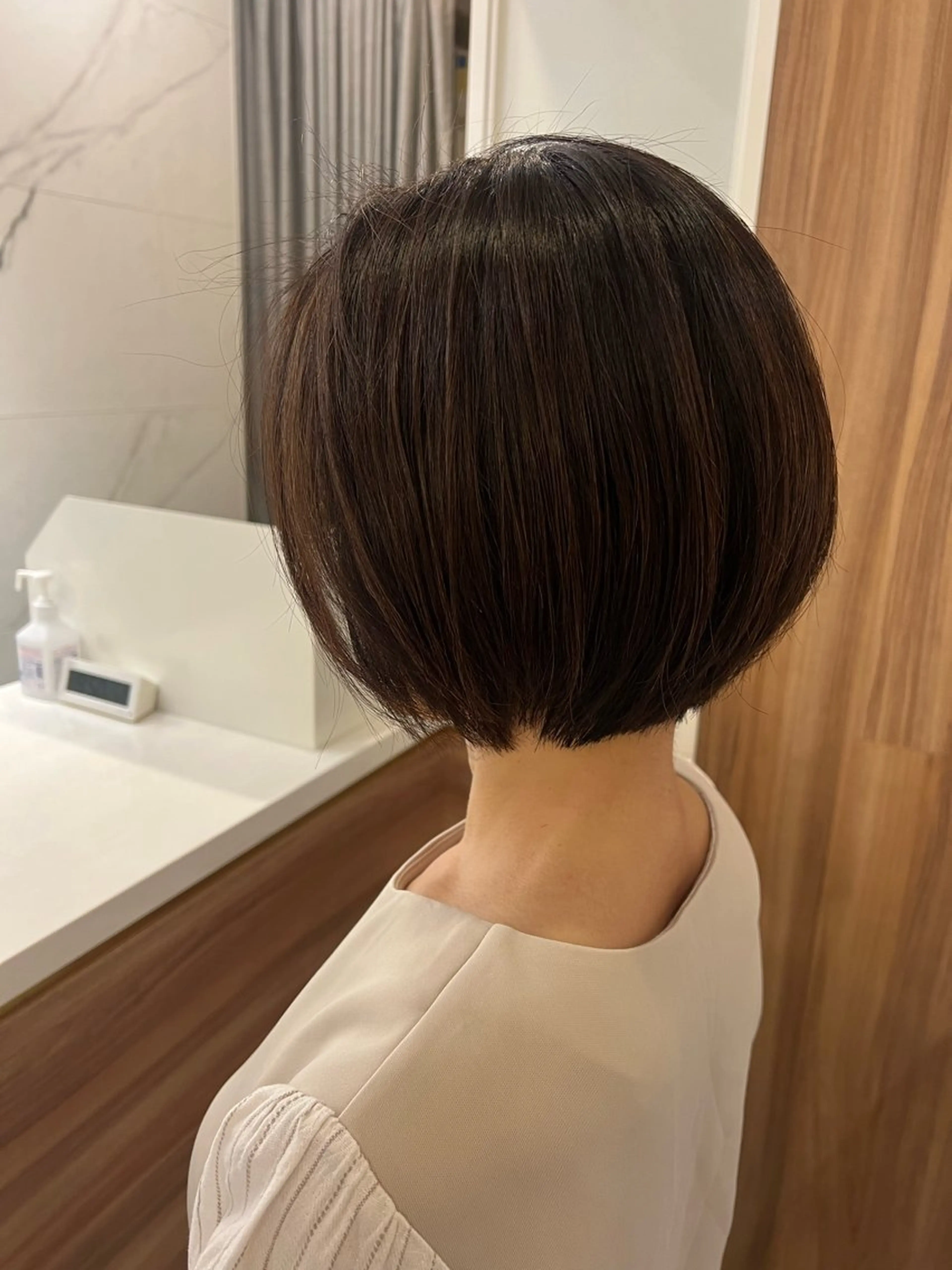 ショート 村中 逸紀のヘアスタイル