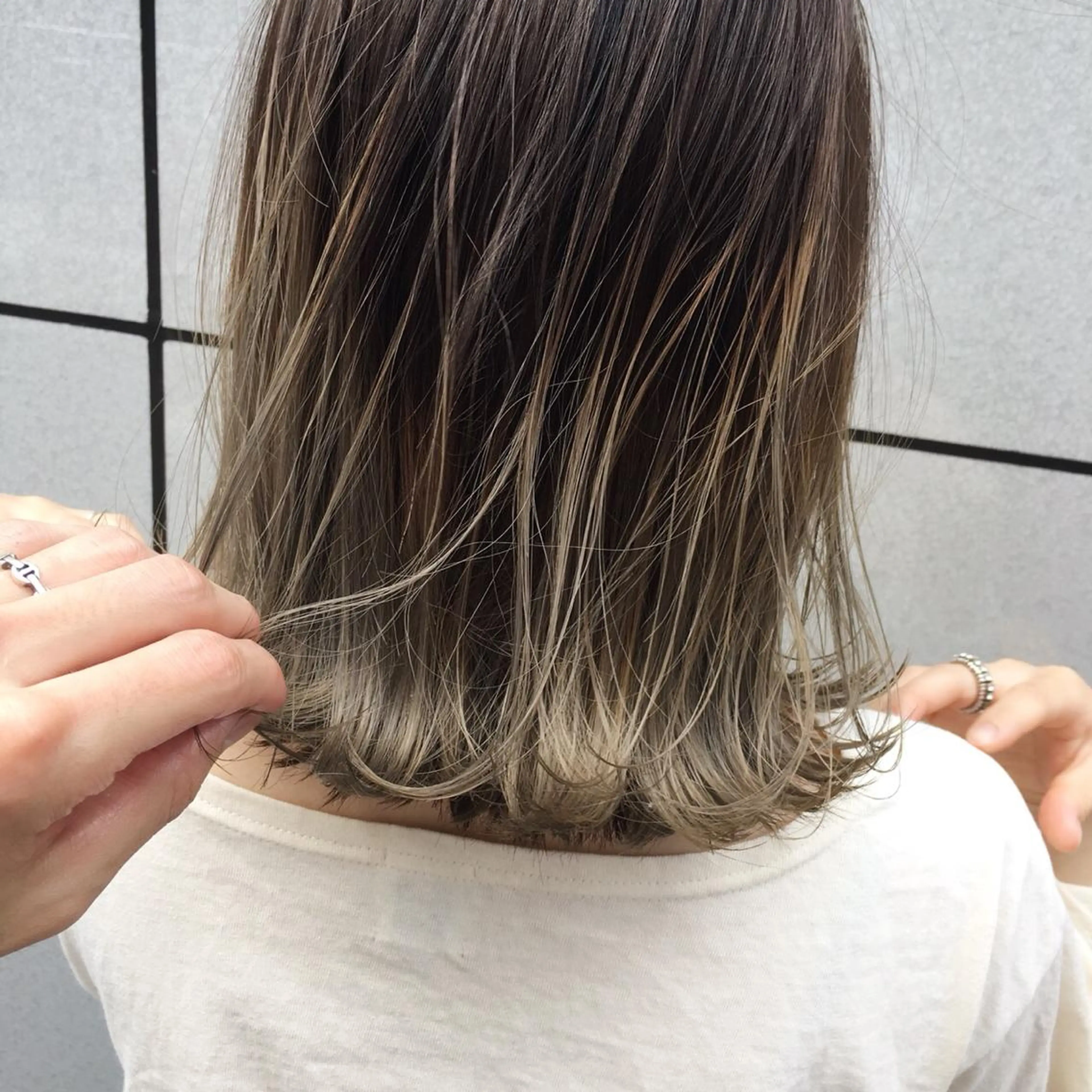 ミディアム カラー 渋谷ブリーチカラー 韓国ヘアyuikoのヘアスタイル