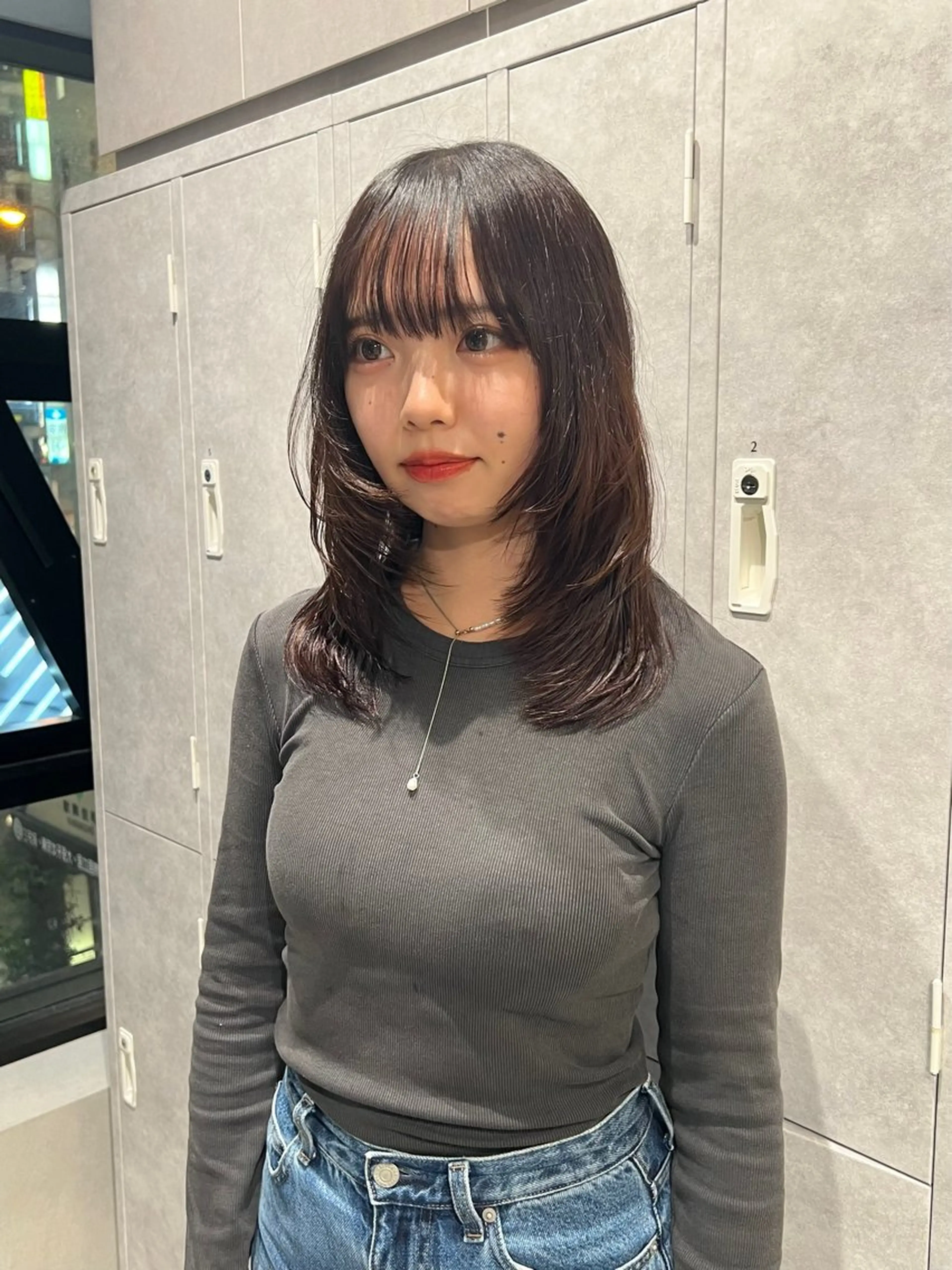 ミディアム 韓国風ヘア レイヤーカット カット トリートメント ヘアセット 韓国風艶カラー 🇰🇷🩶/REIのヘアスタイル