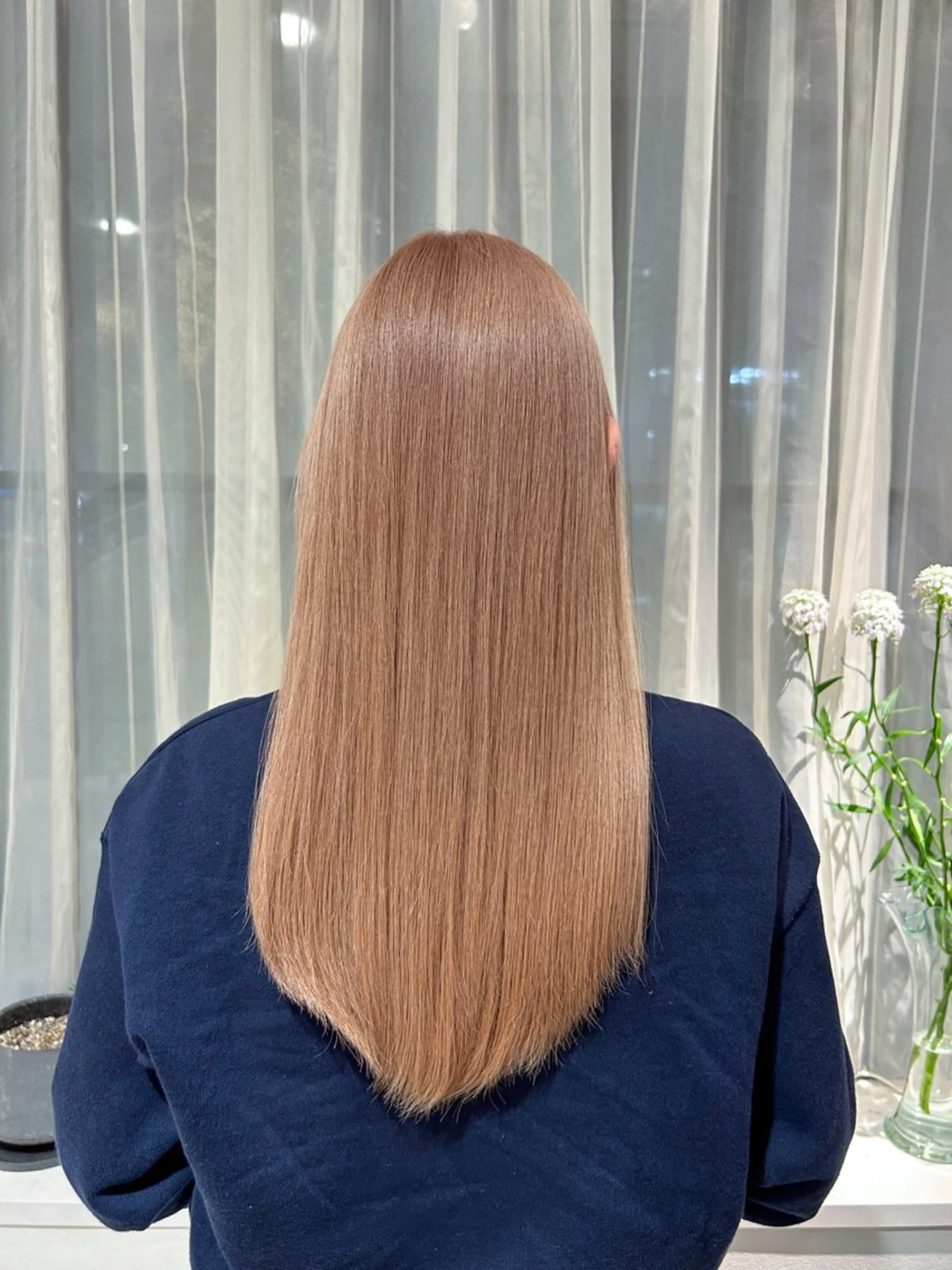 ロング カラー ベージュカラー ピンクカラー ピンクベージュ 有岡 陽菜のヘアスタイル