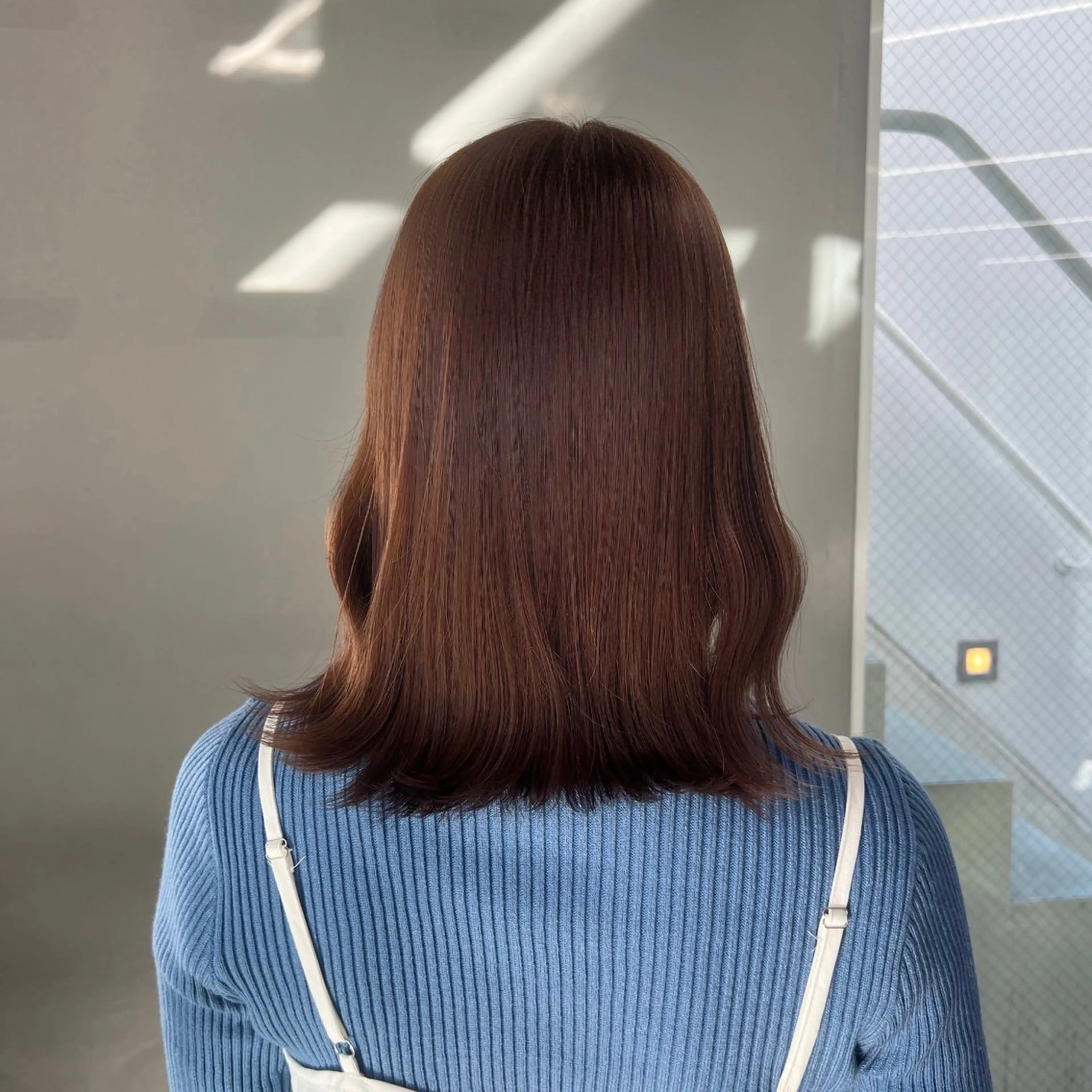 ミディアム カラー カット ヘアカラー トリートメント Henrietta  自由が丘所属・ベージュ/ブリーチ無 し/透明感/石井佑季のヘアスタイル