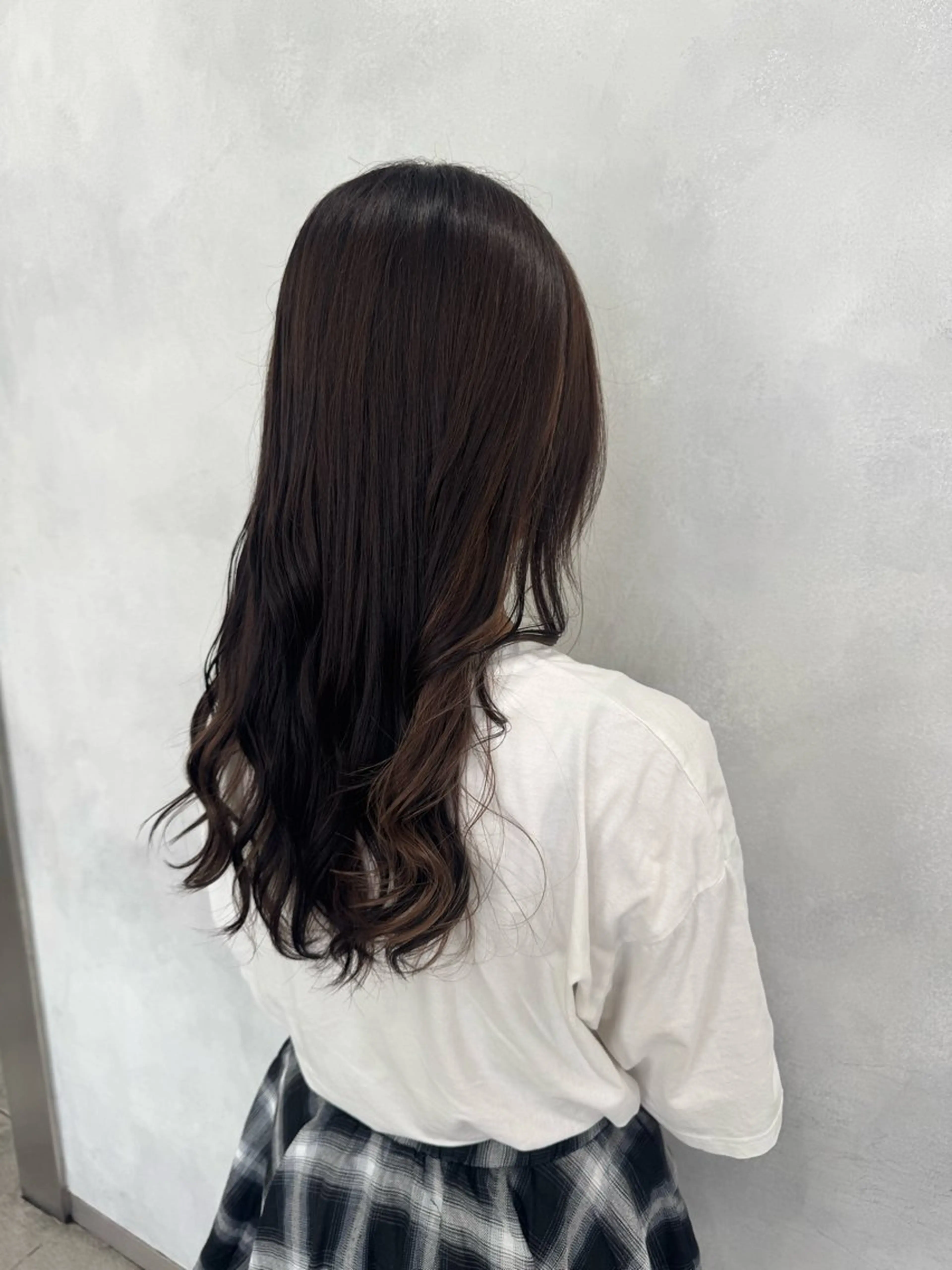 ロング カラー ヘアカラー 柾木 伊桜莉のヘアスタイル
