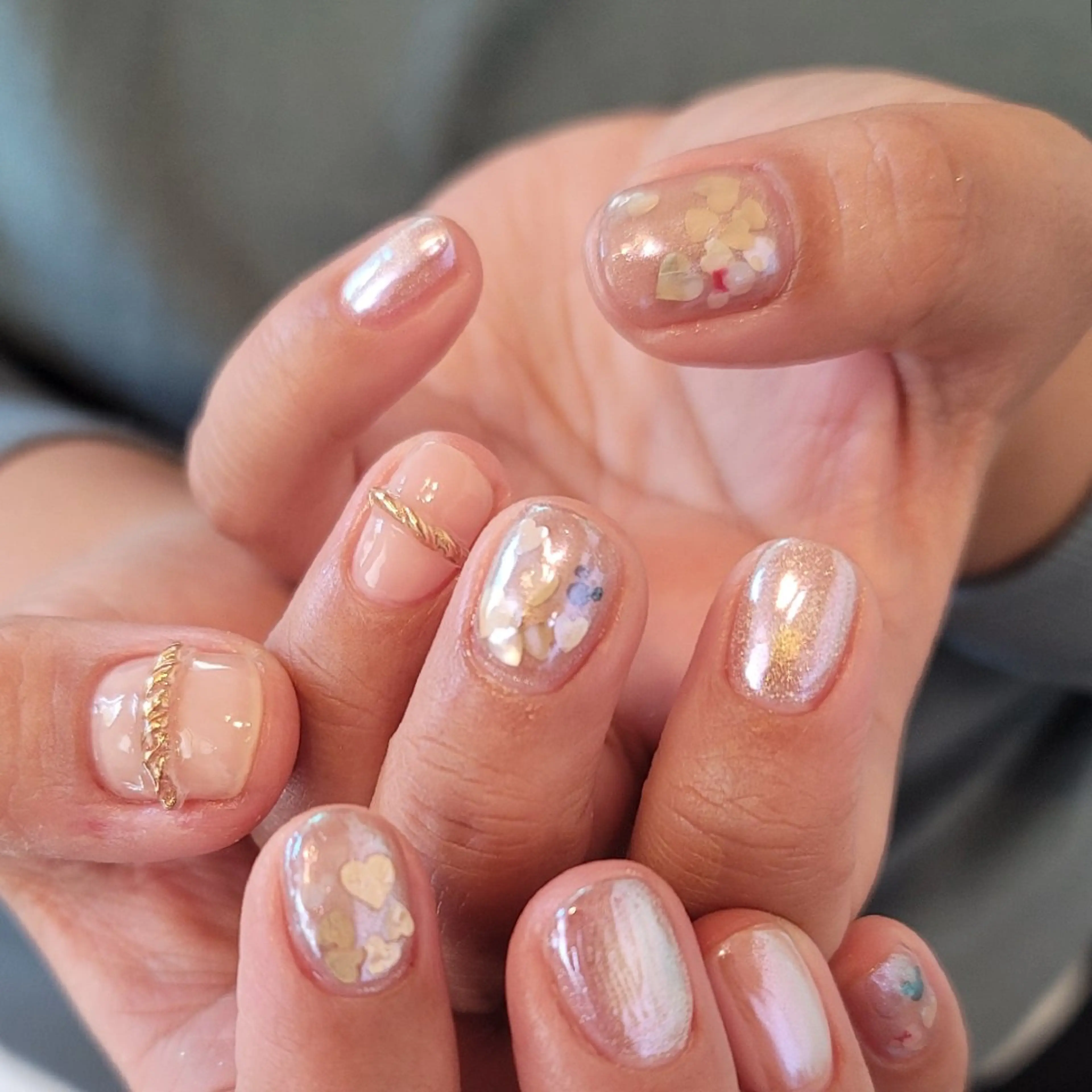 ネイル ハート ハンドネイル 🌲🌳🚪iiit o🌲🌳🌲のネイルデザイン