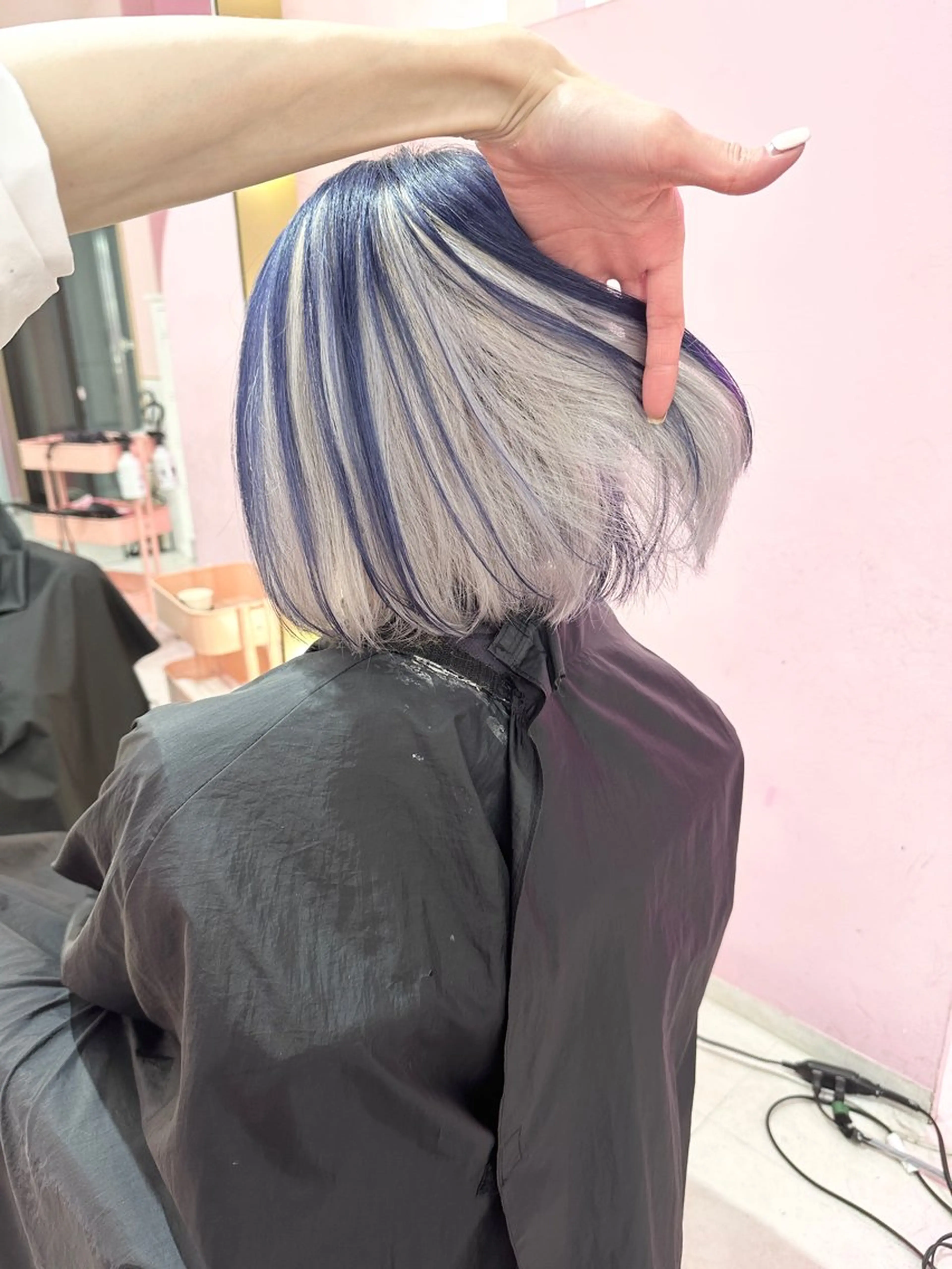 ショート カラー ベージュカラー ブリーチ 抜きっぱなしブロンド ブロンド デザインカラー ヘアカラー トリートメント ❄️💛エクステ ブリーチ❄️yukiのヘアスタイル