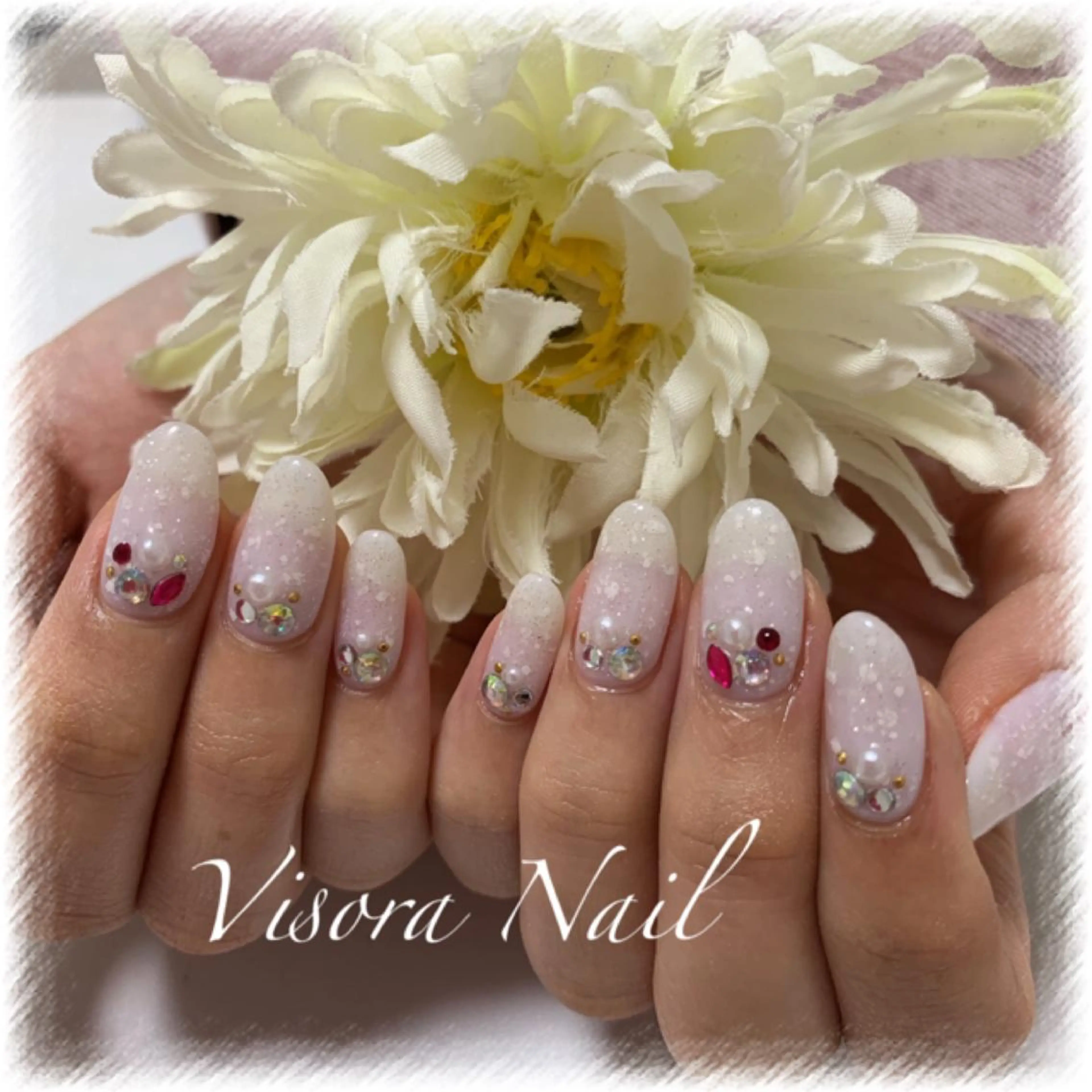 ネイル 美SORA ～ｳﾞｨｿﾗ～のネイルデザイン