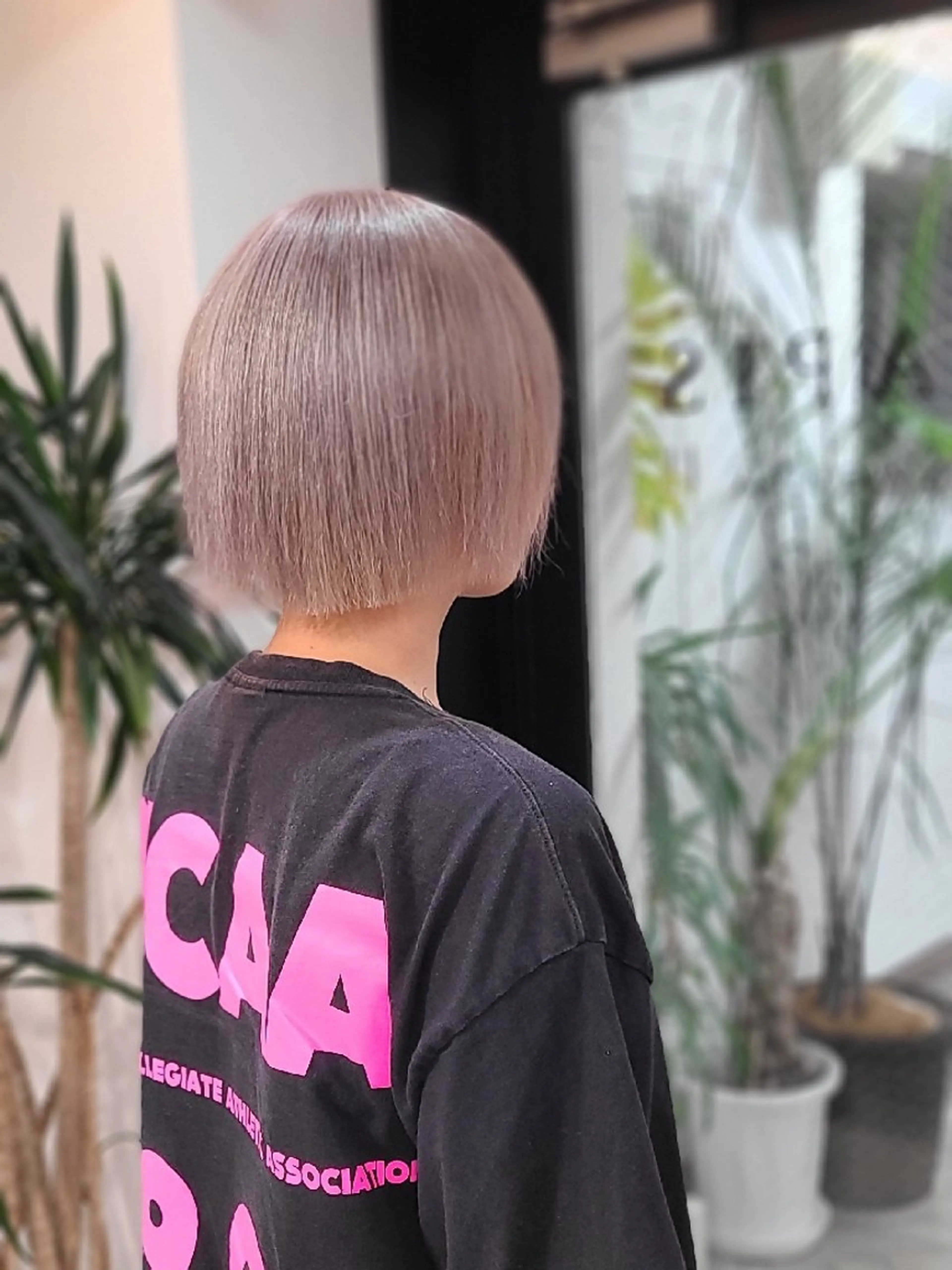 カラー ミディアム シルバー Lapis 名古屋駅前店所属・LEN名古屋/パーマ メンズ特化美容師のヘアスタイル
