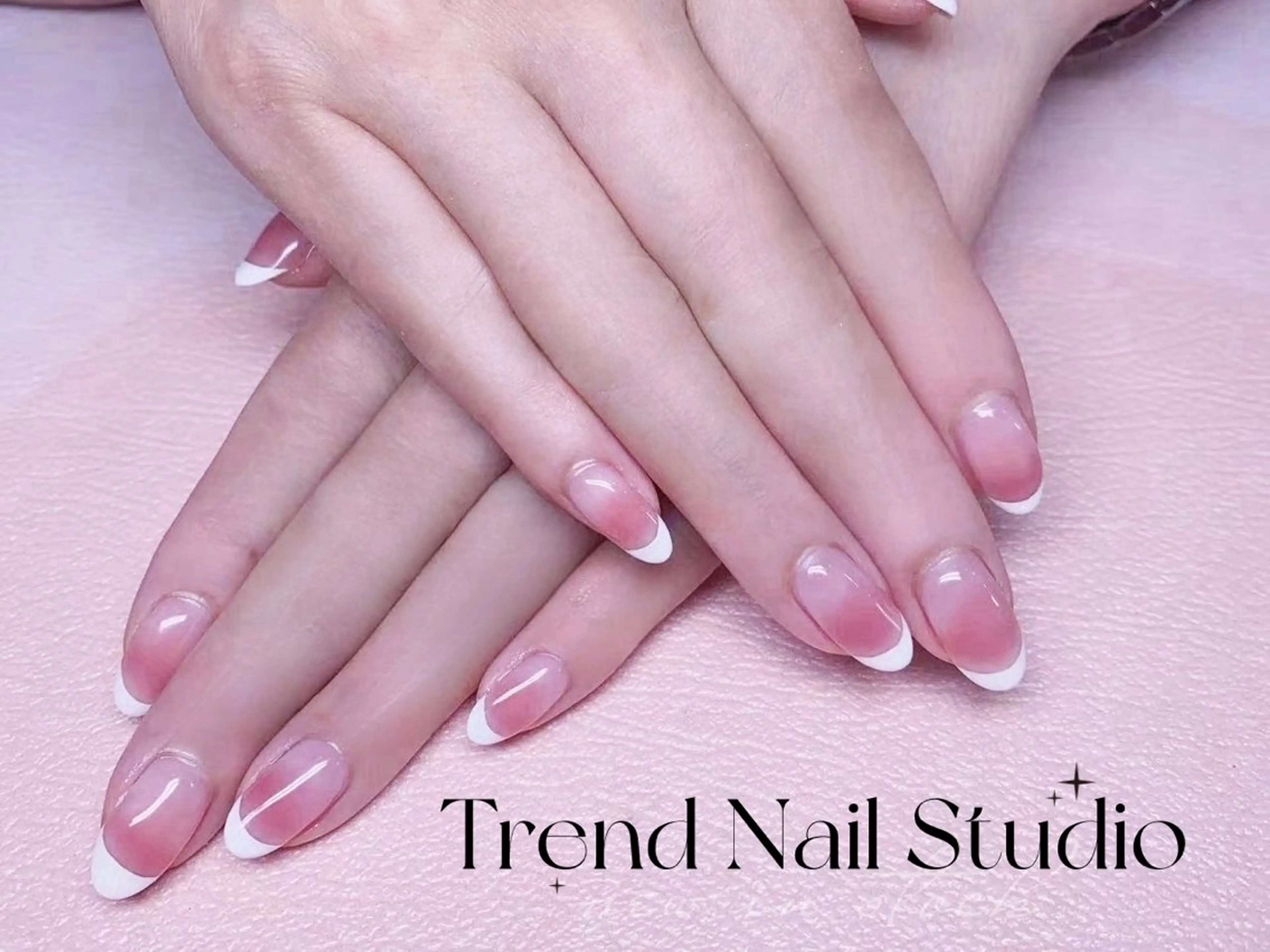 ネイル トレンド ネイル スタジオのネイルデザイン