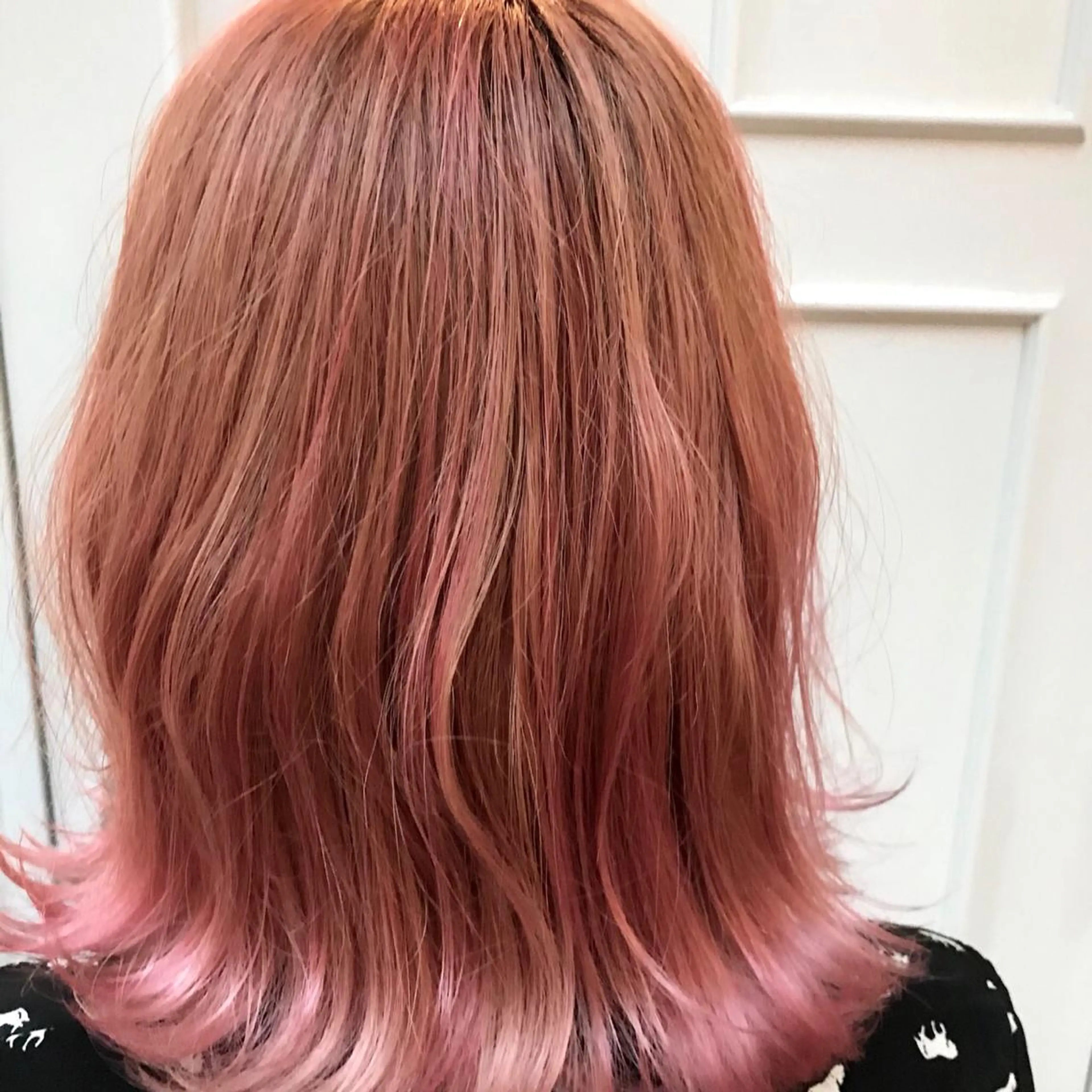 ミディアム カラー ピンクカラー 💈Blanco💈 カラー&ケア🌈のヘアスタイル