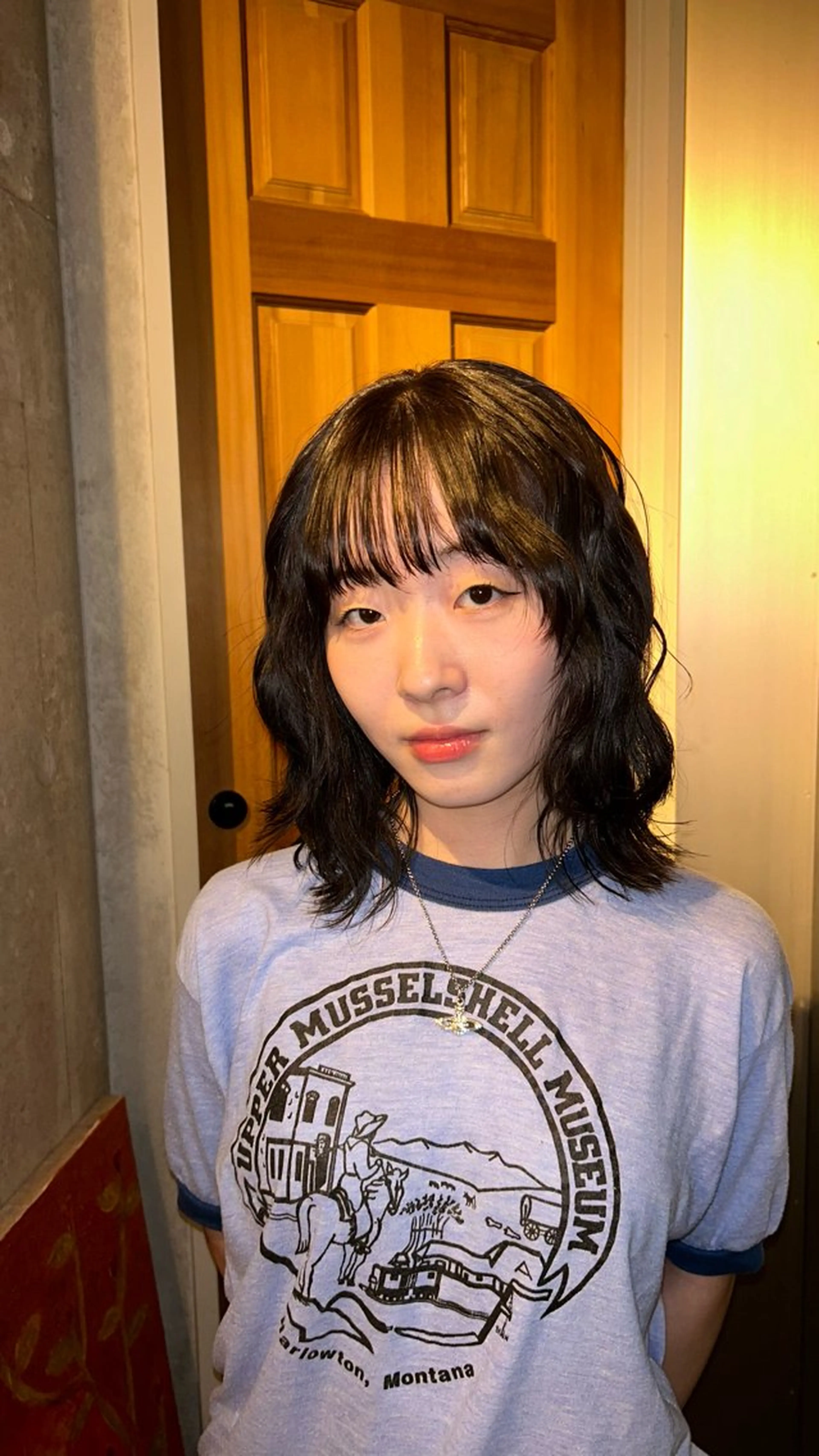 ミディアム カラー ミディアムパーマ ブラウンカラー ヘアカラー 越阪部 碧子のヘアスタイル