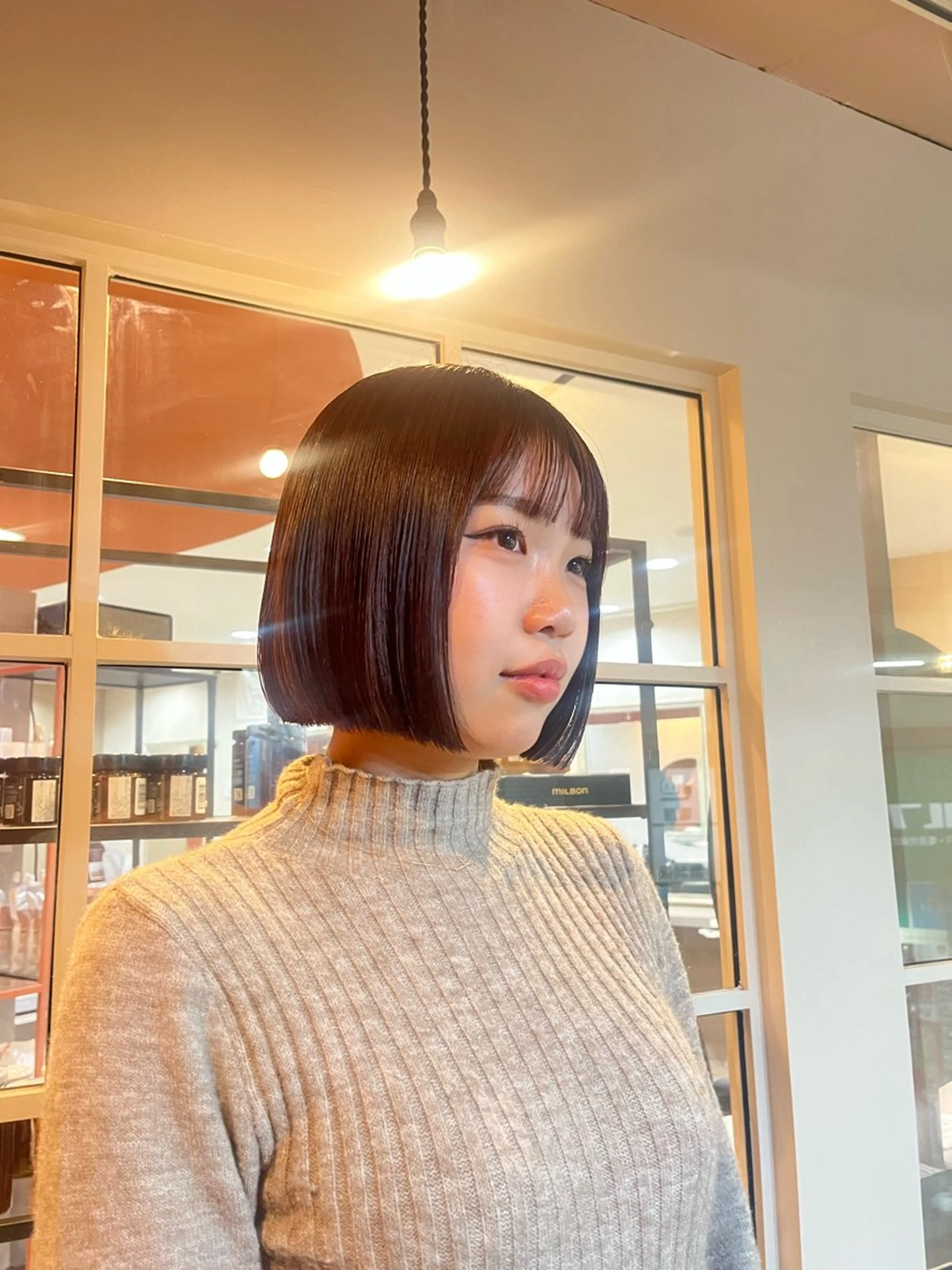 ショート カット トリートメント 佐藤 永夏のヘアスタイル