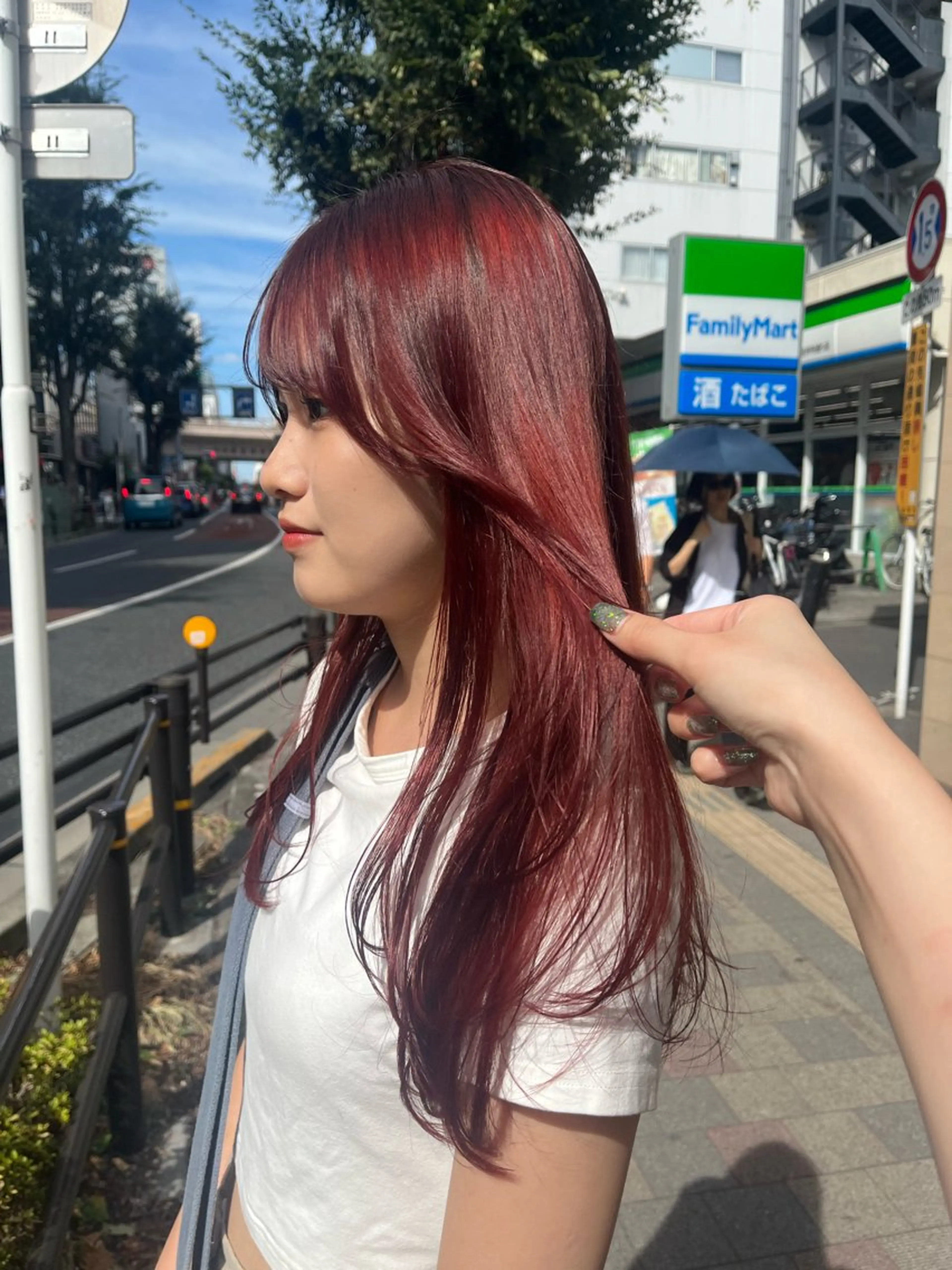 セミロング カラー カット ヘアカラー 海外girl🤎 透明感ベージュmaoのヘアスタイル
