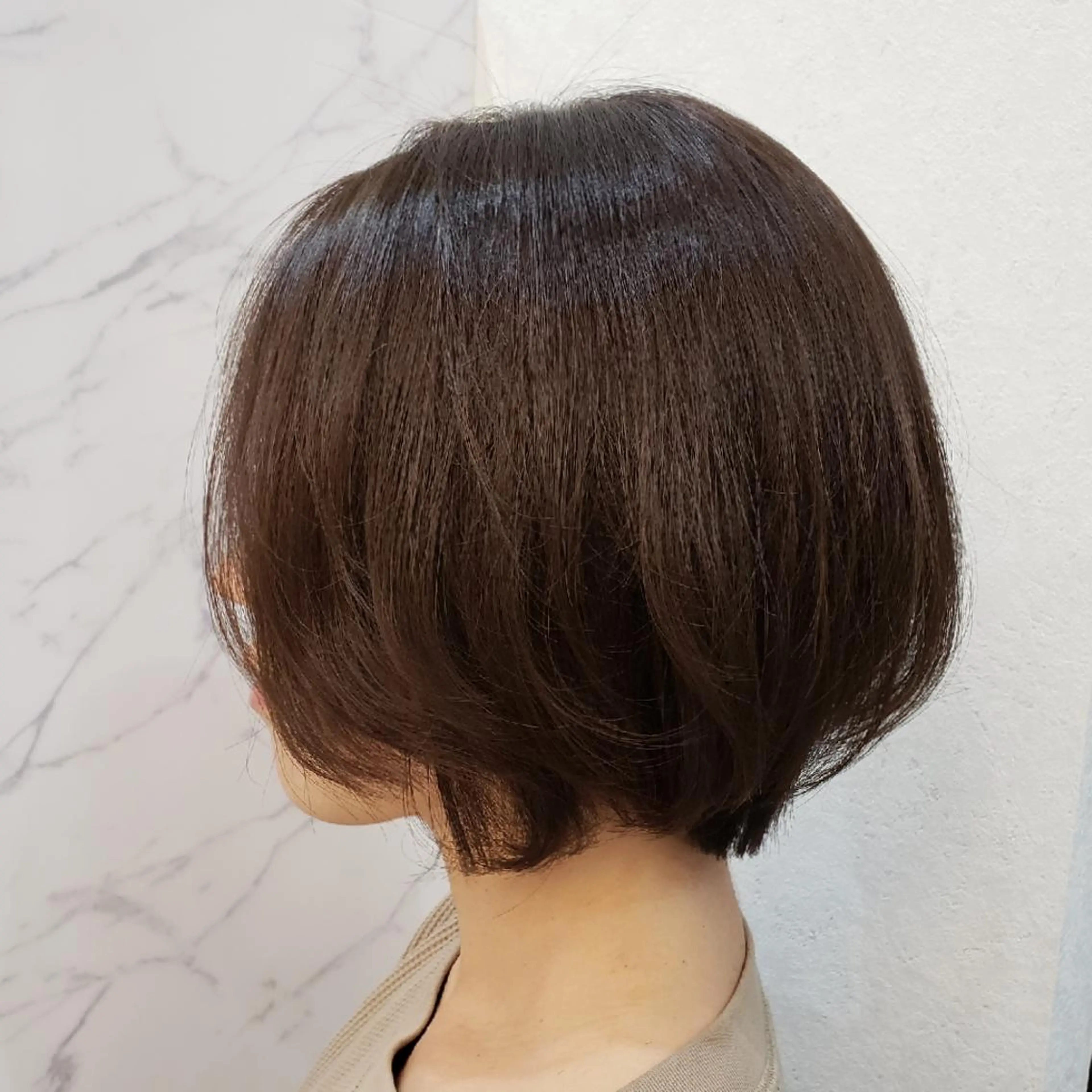 ショート カラー カット ma cherie 三浦直美のヘアスタイル